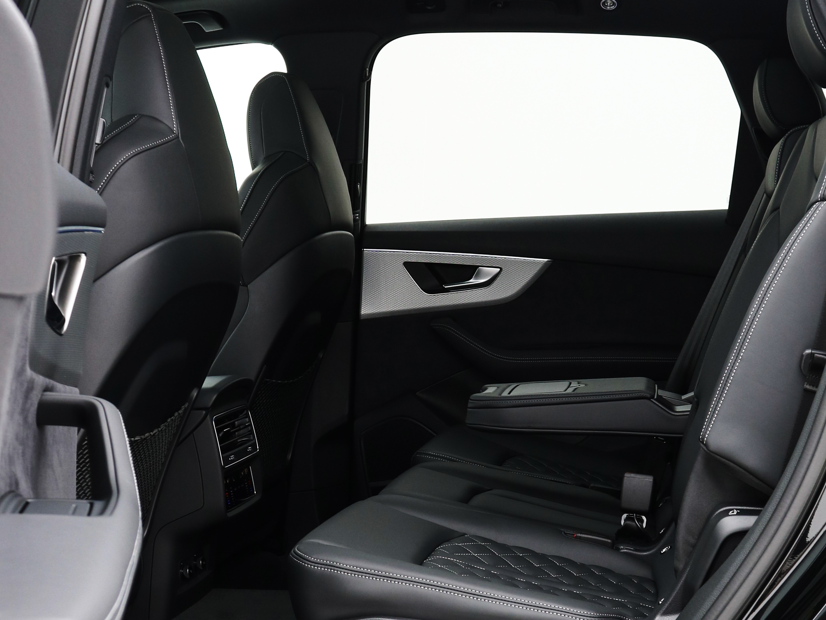 Audi - Q7