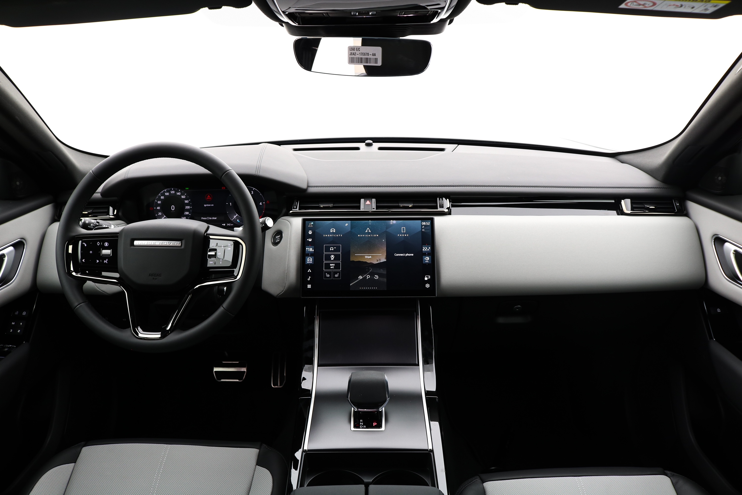 Land Rover - Range Rover Velar