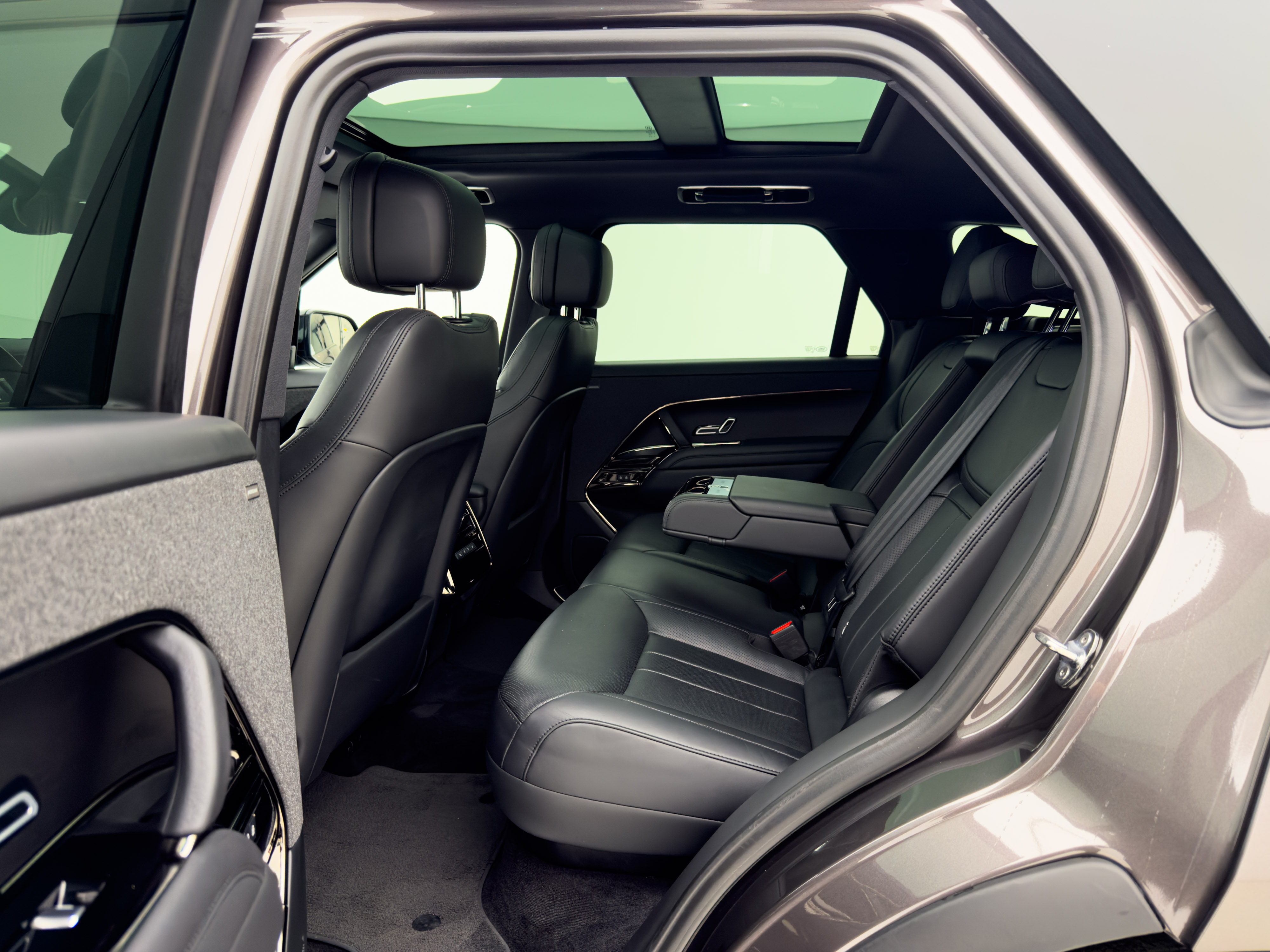 Land Rover - Range Rover Sport