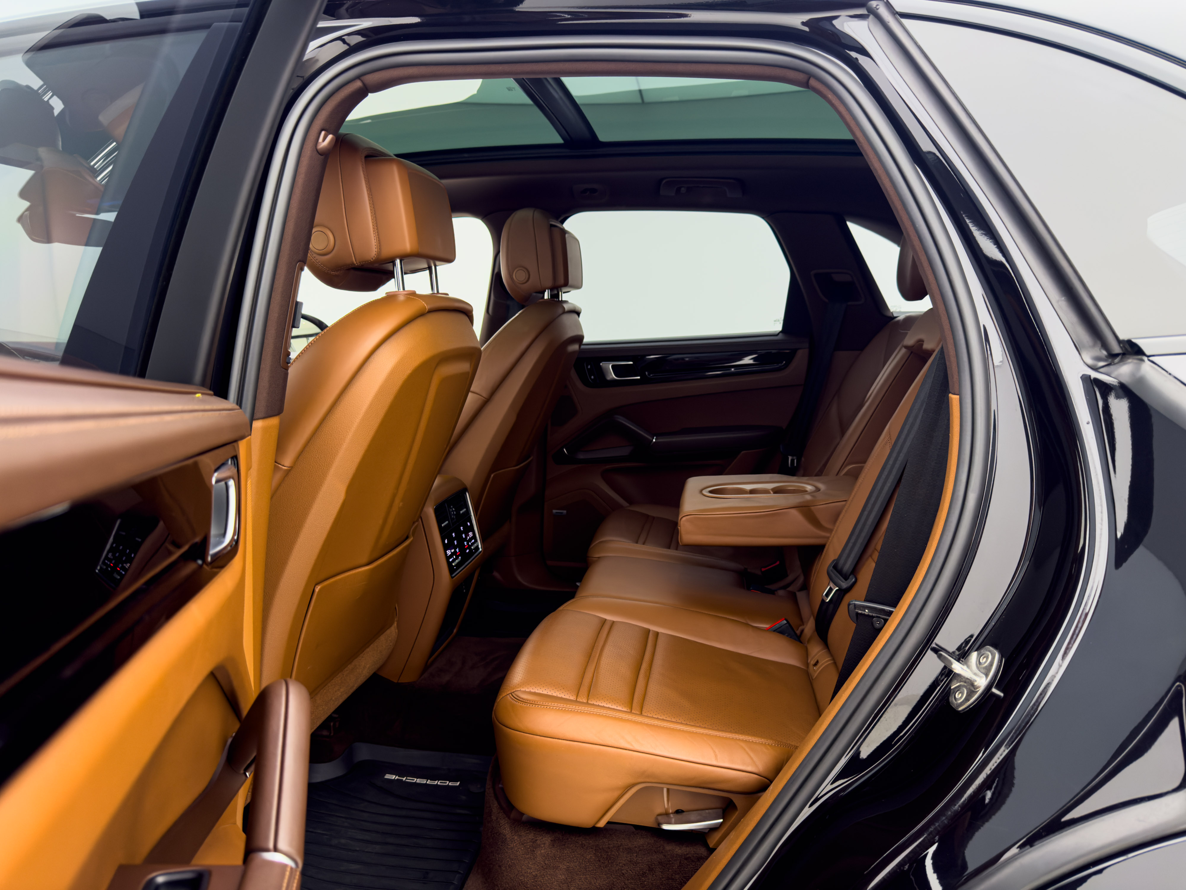 Porsche - Cayenne