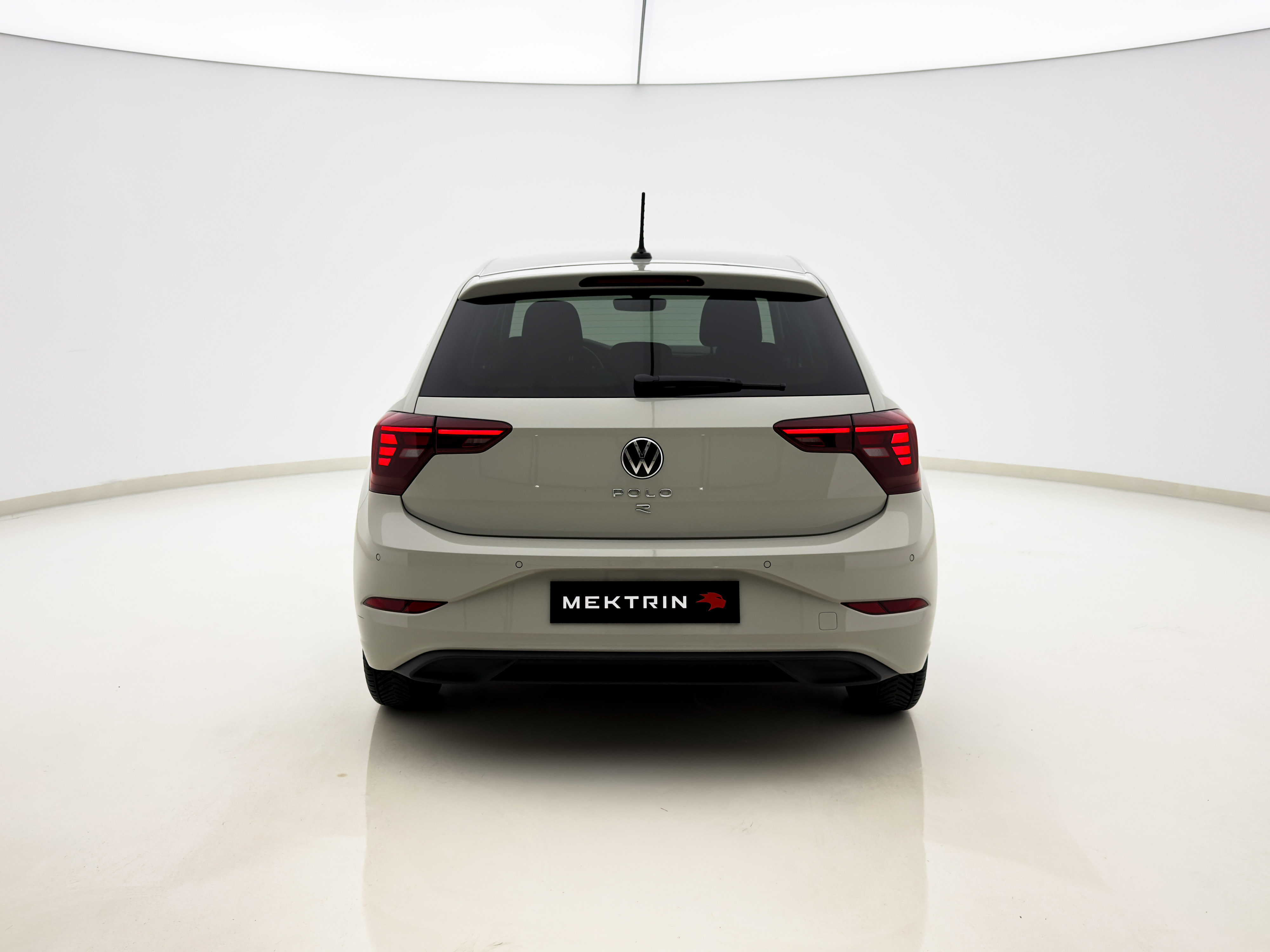 Volkswagen - Polo