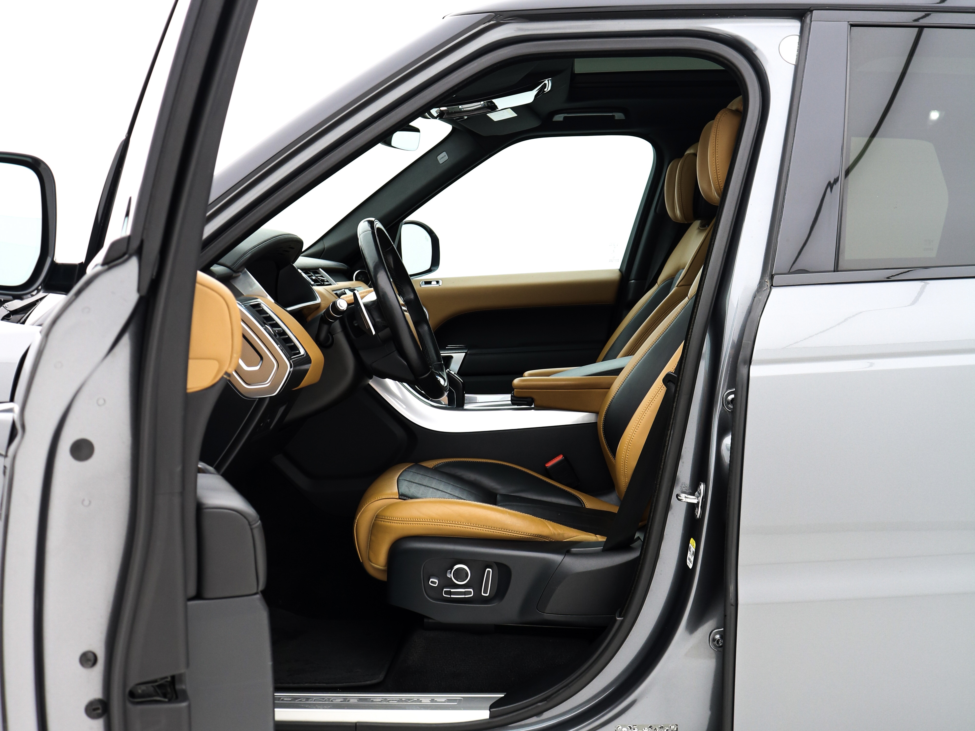 Land Rover - Range Rover Sport