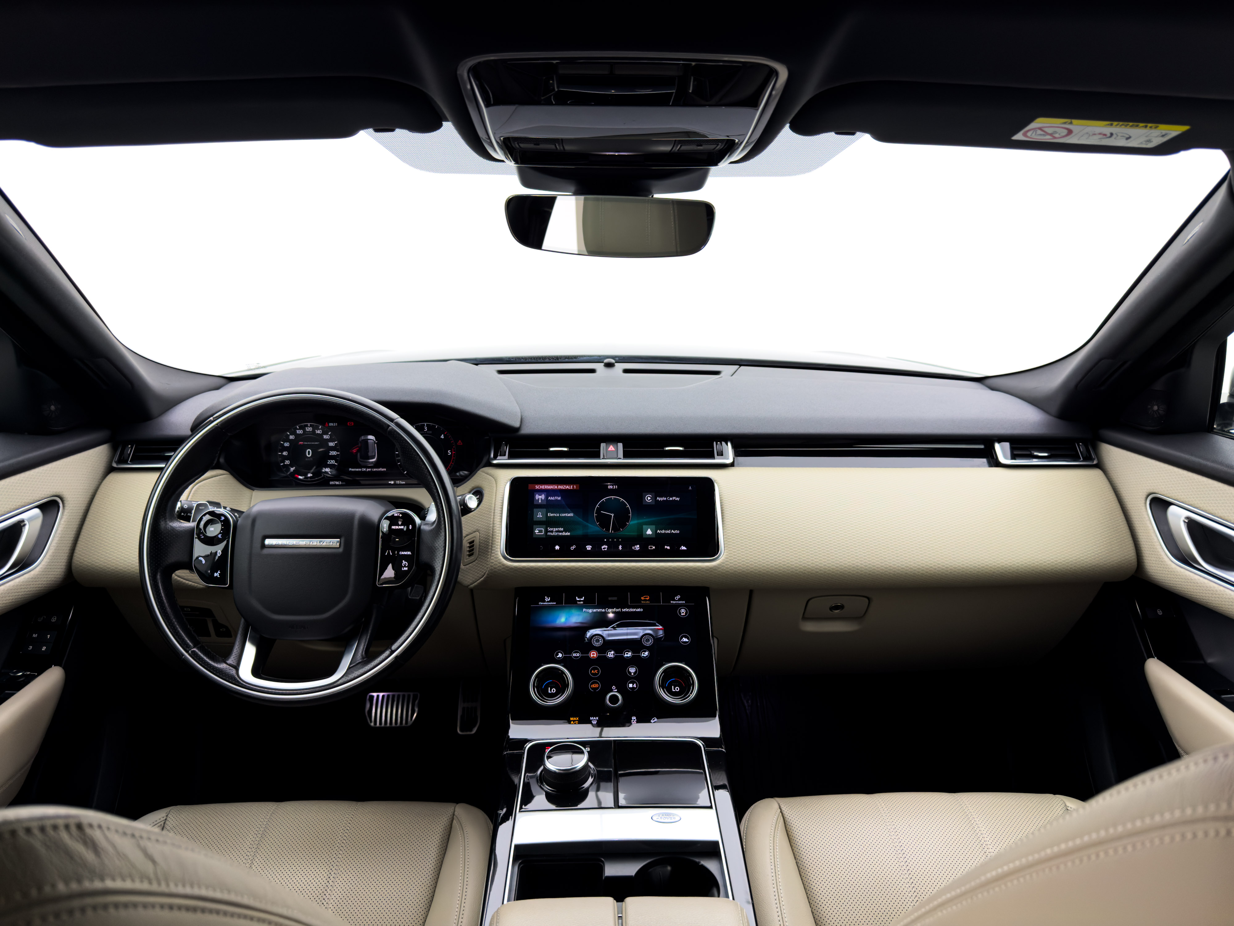 Land Rover - Range Rover Velar