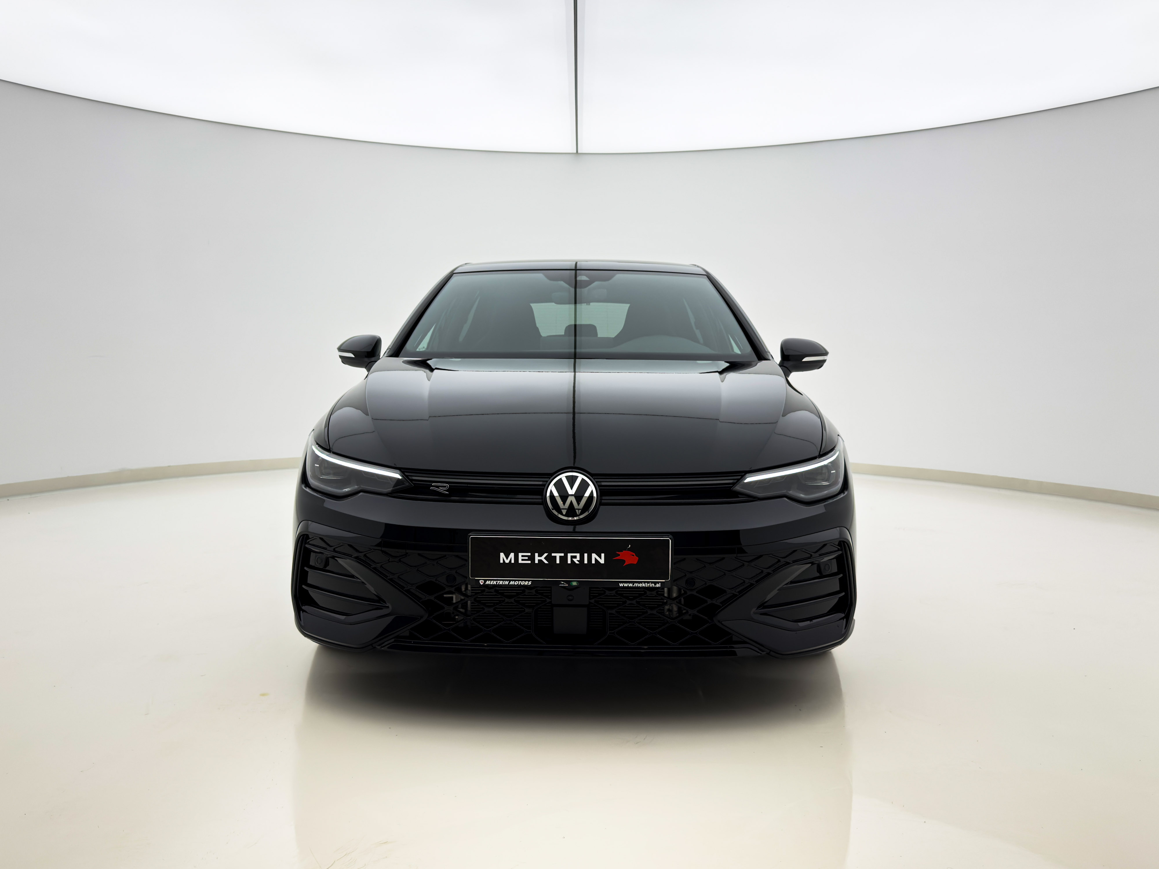Volkswagen - Golf 8