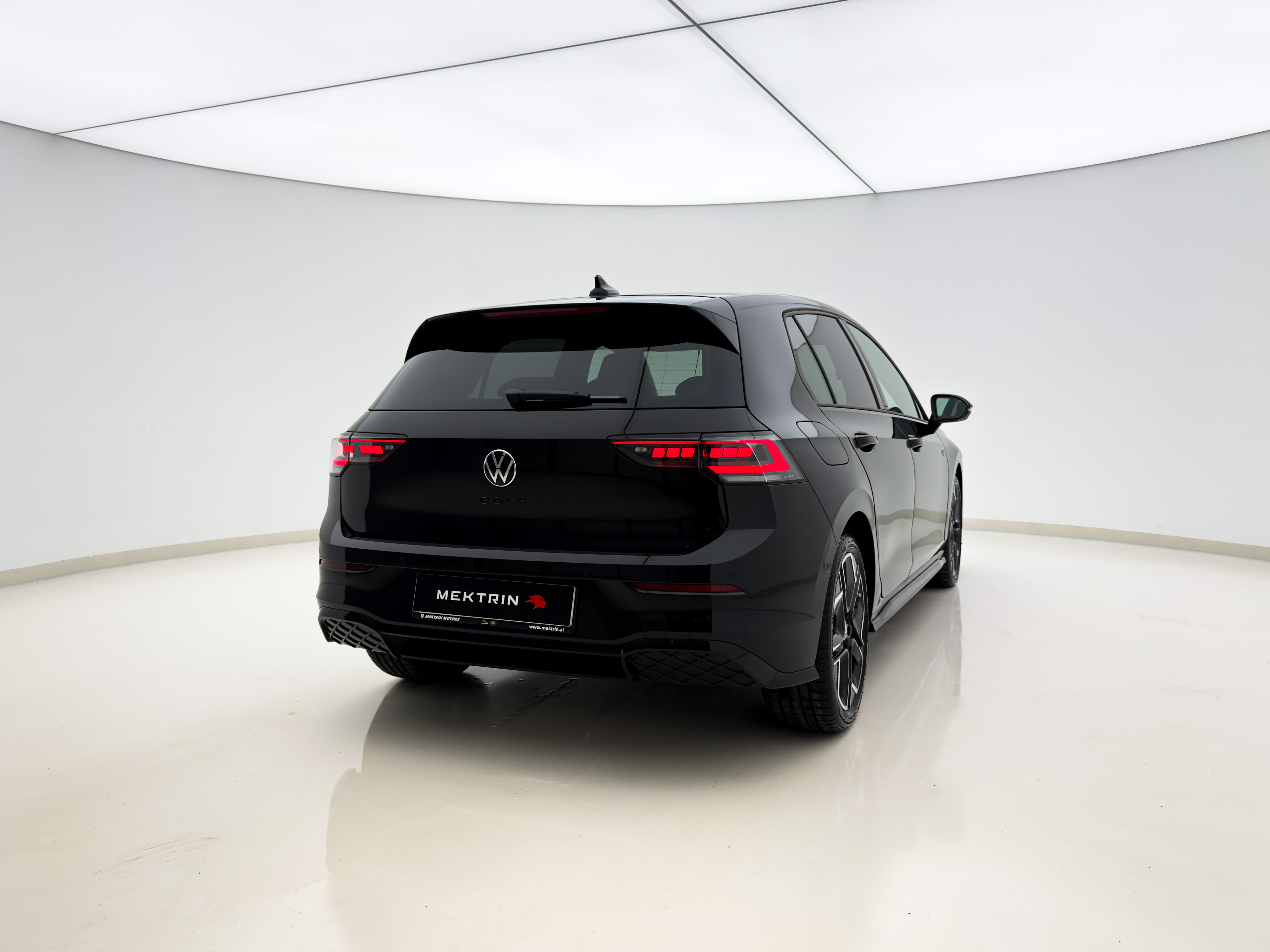 Volkswagen - Golf 8