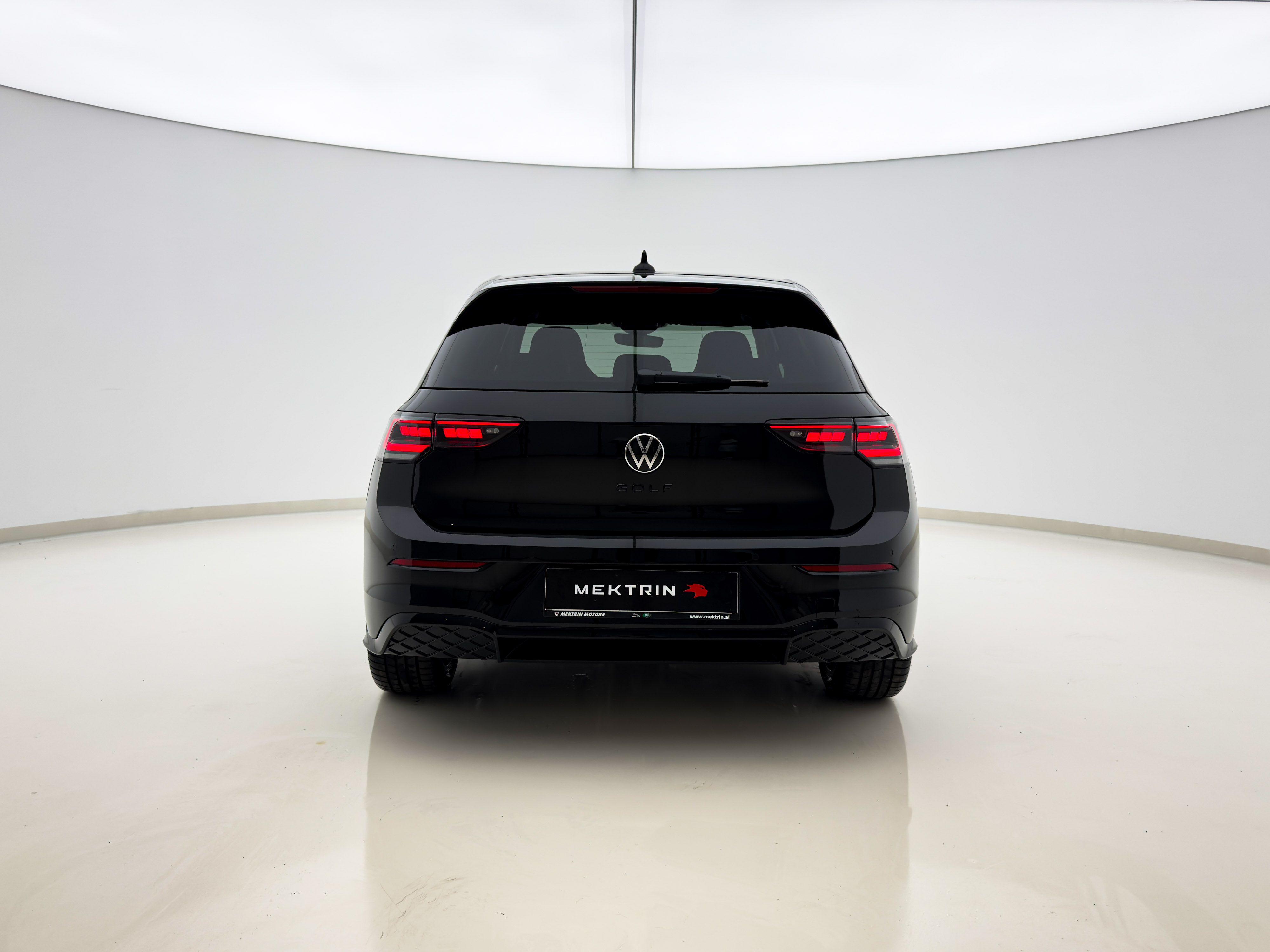 Volkswagen - Golf 8
