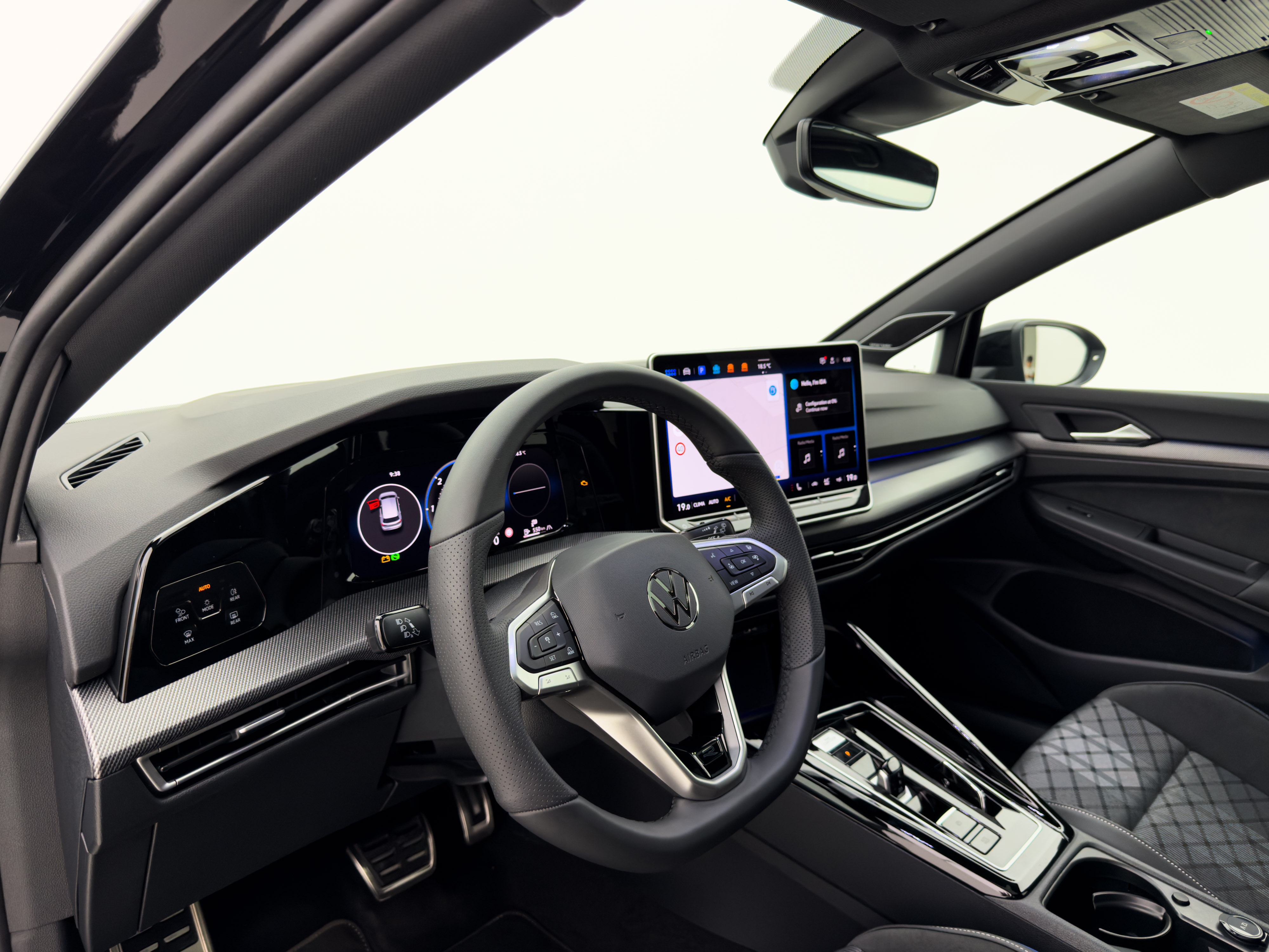 Volkswagen - Golf 8