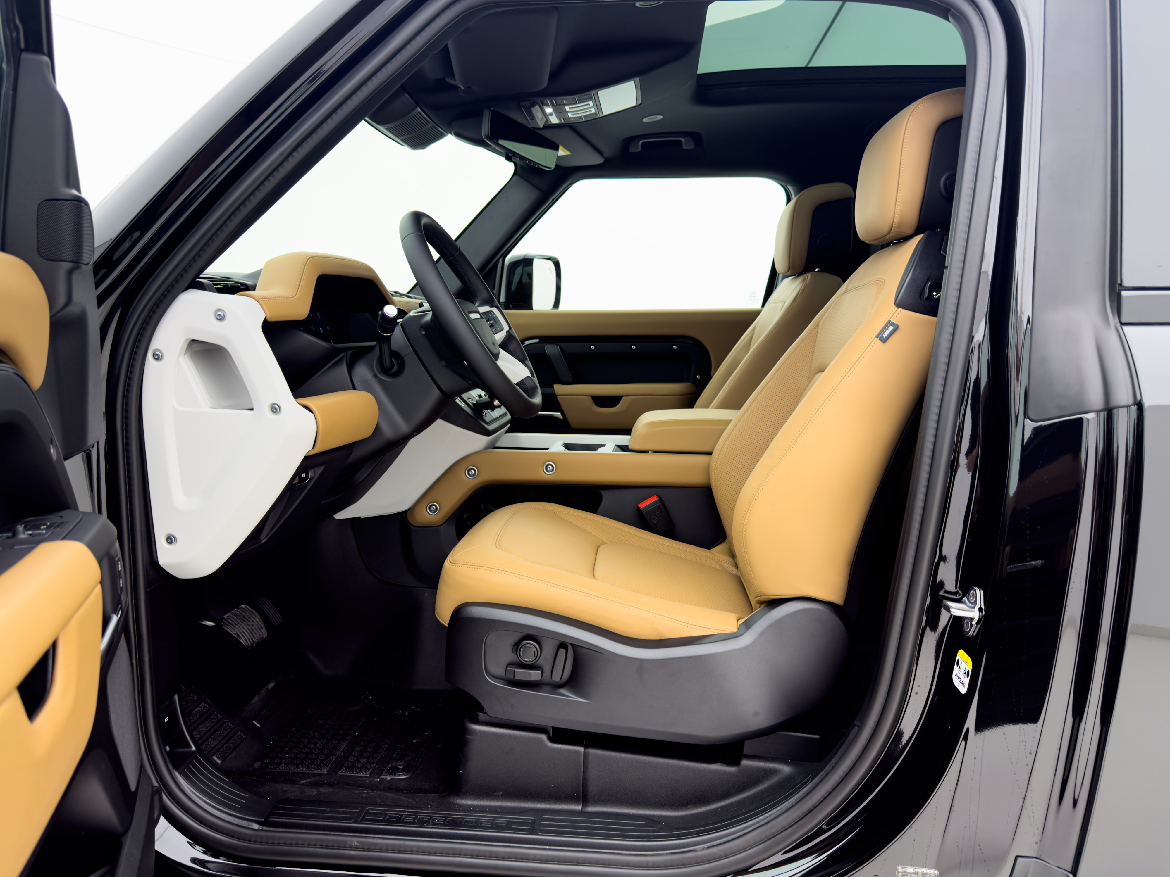 Land Rover - Defender
