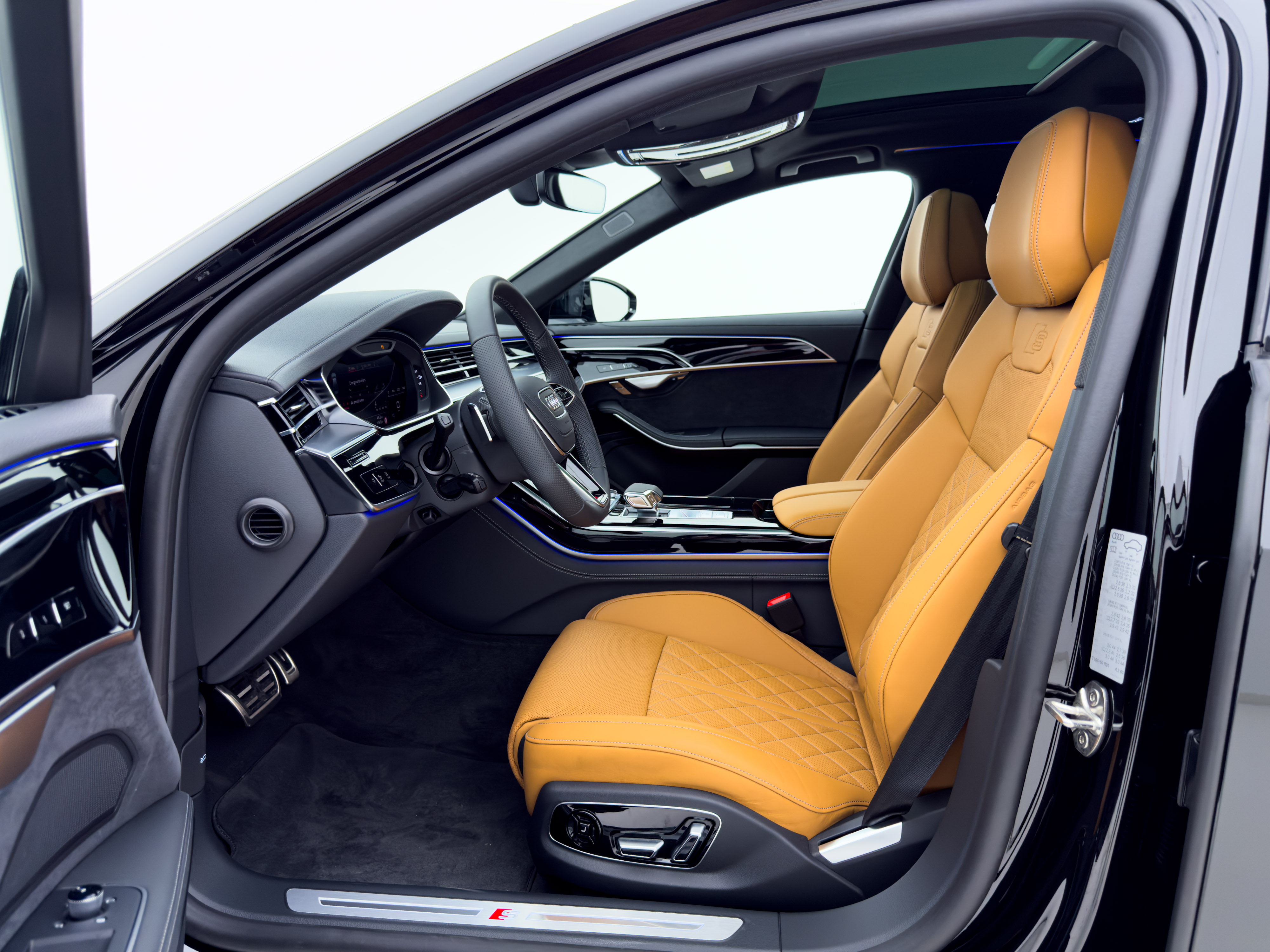 Audi - A8