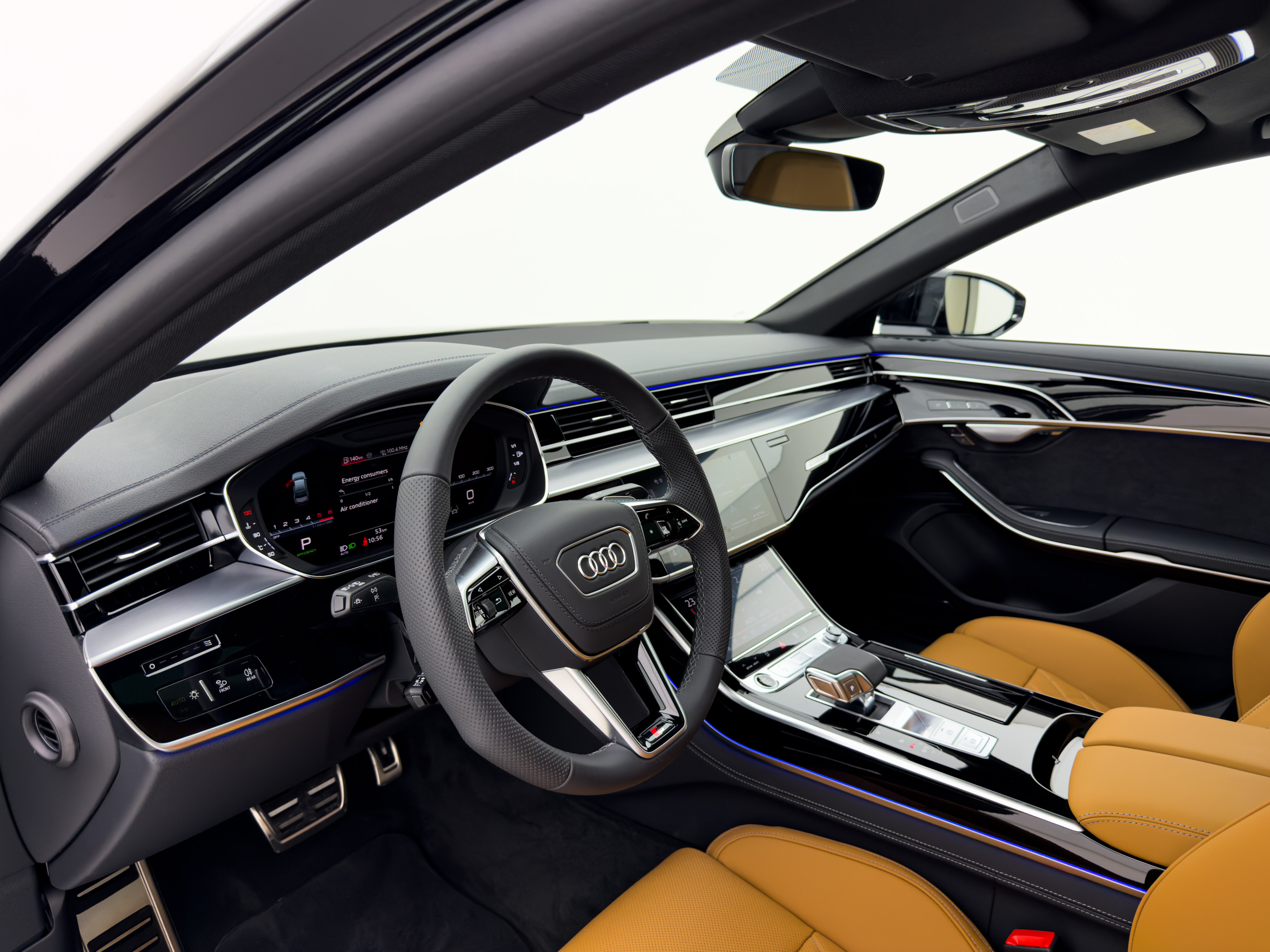 Audi - A8