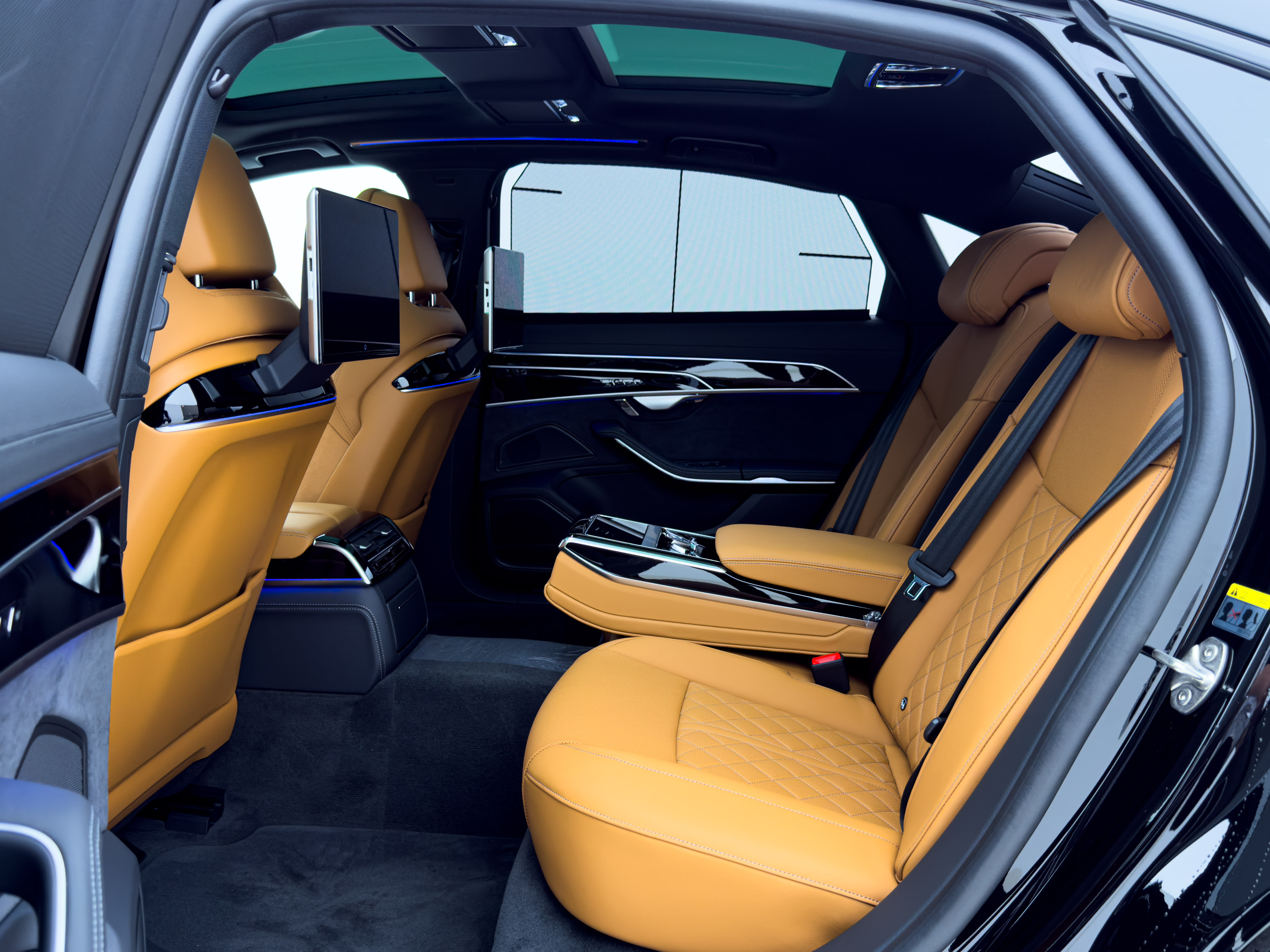 Audi - A8