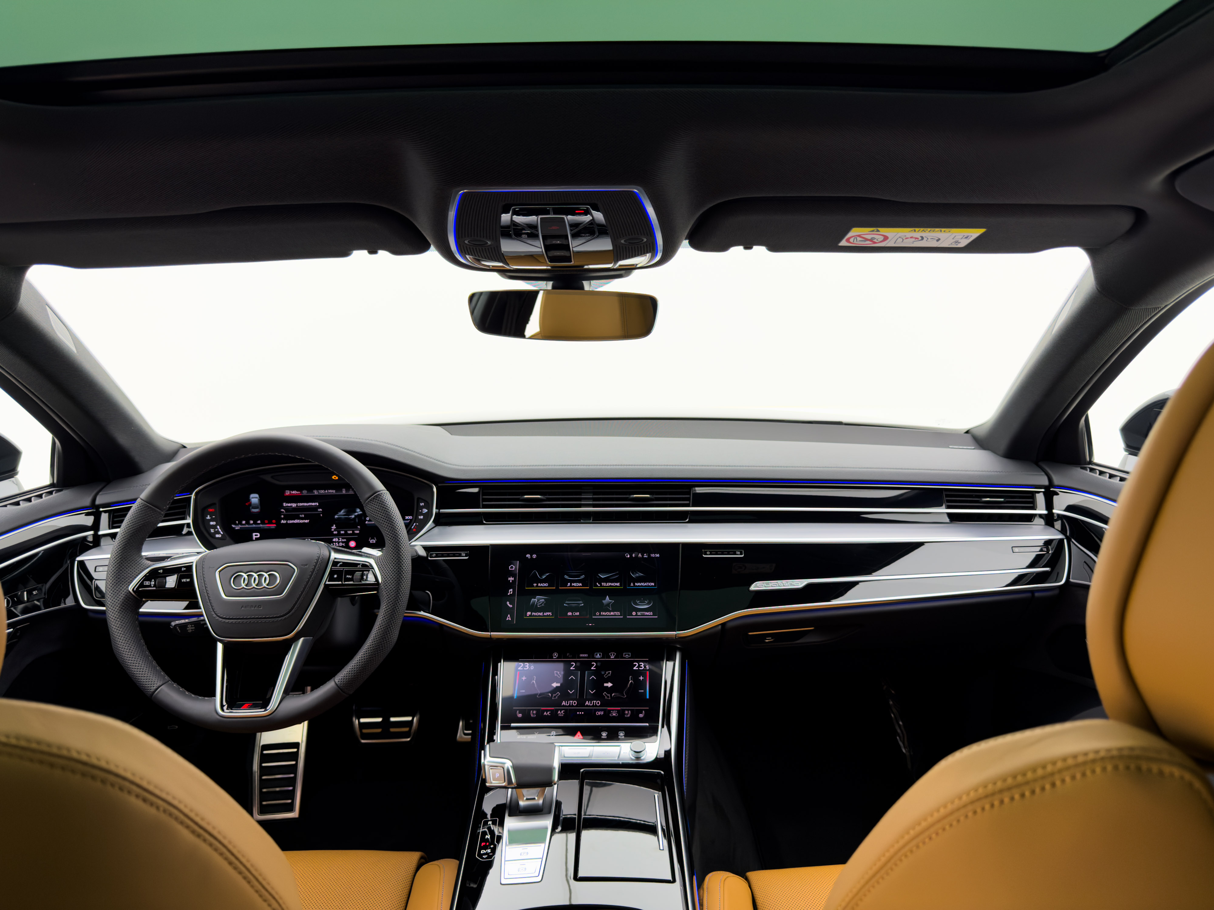 Audi - A8
