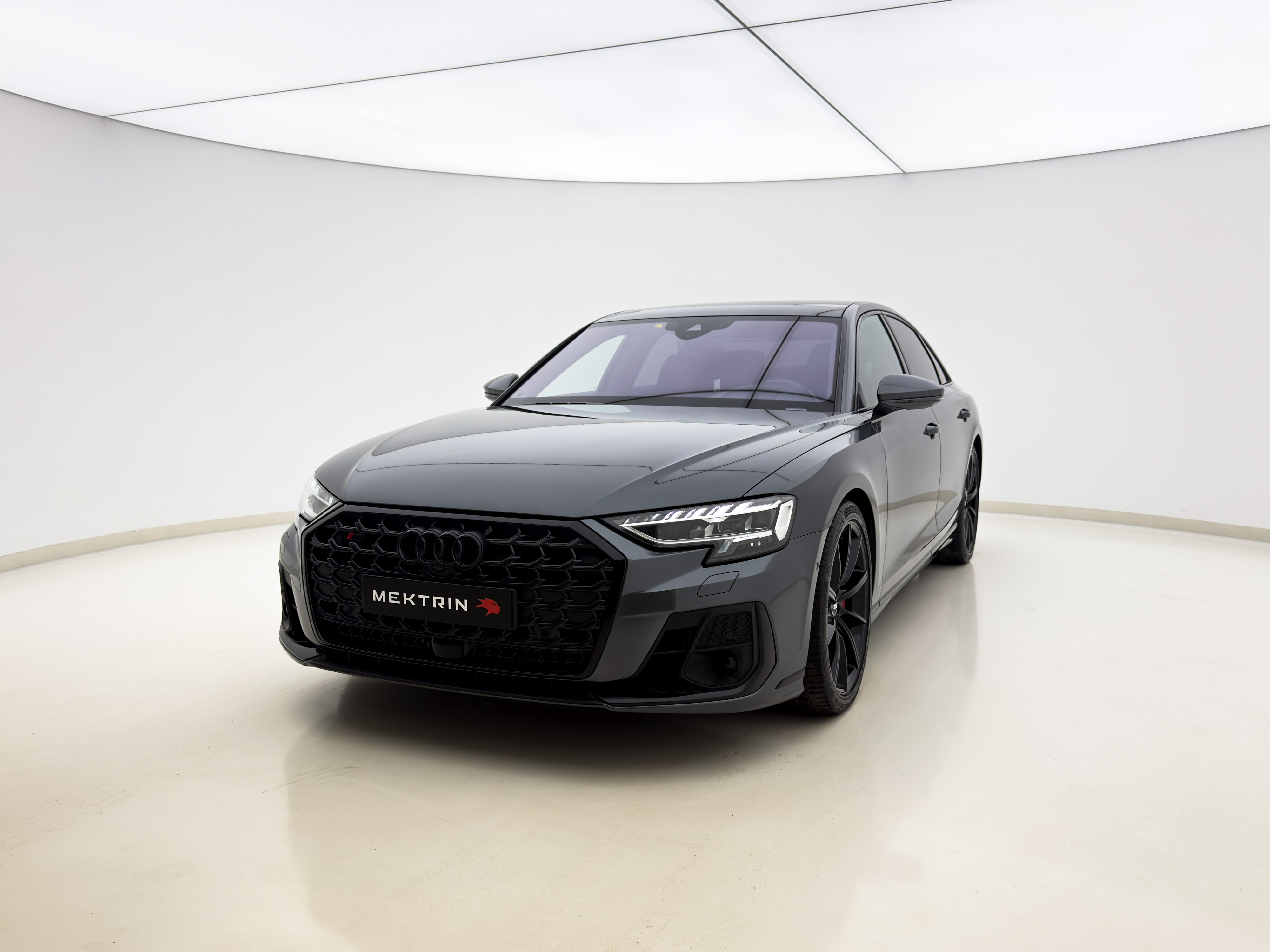 Audi - A8