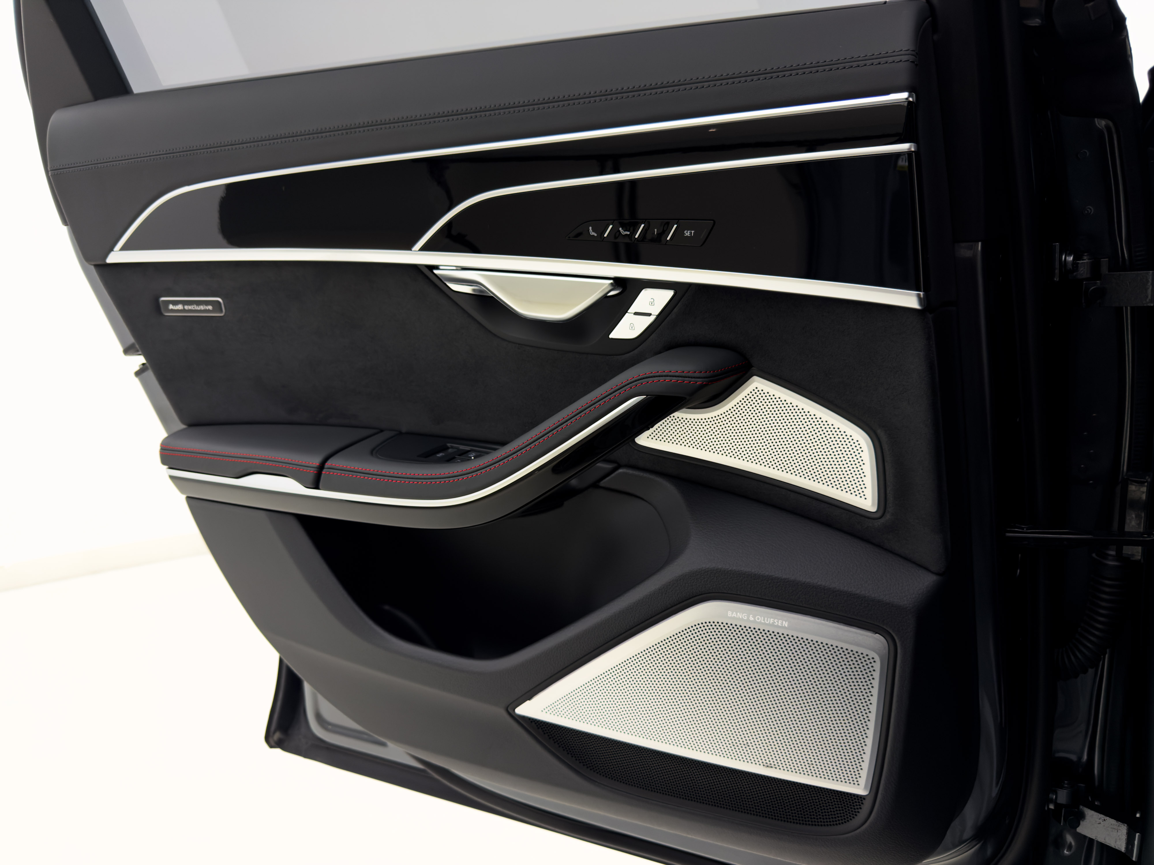 Audi - A8