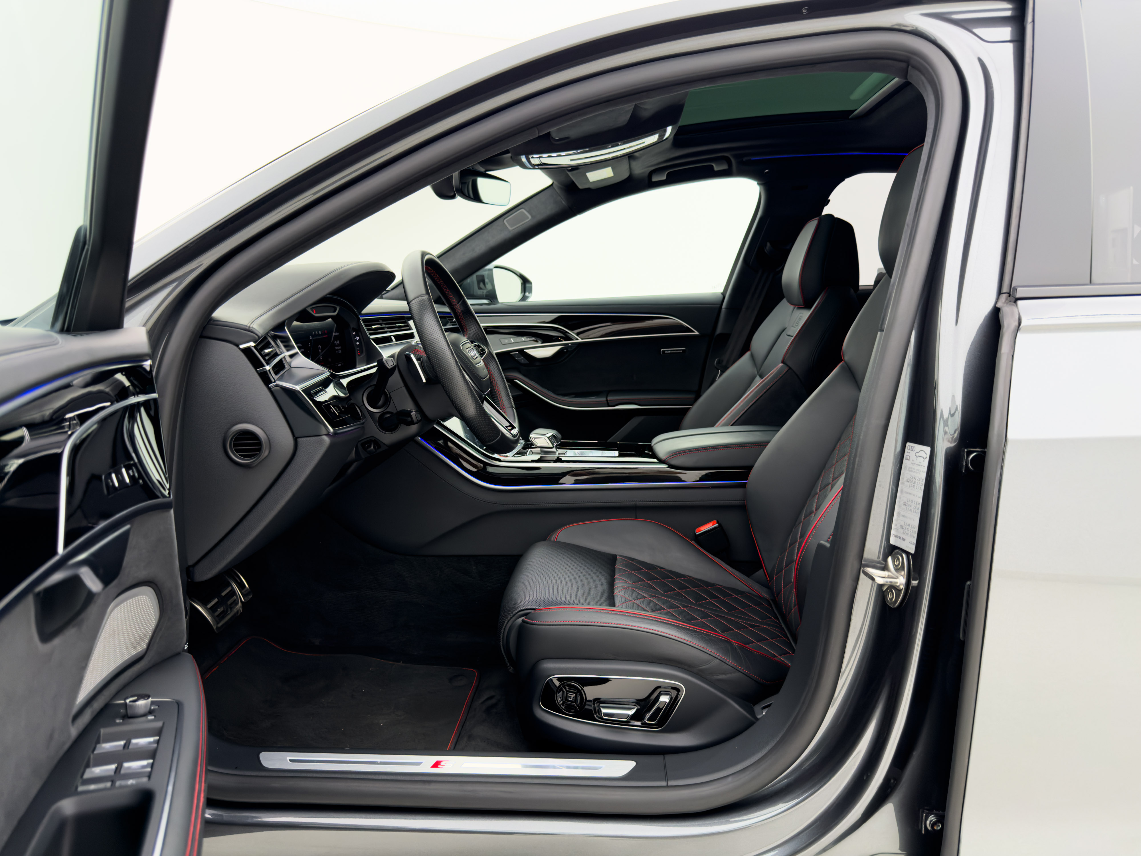 Audi - A8