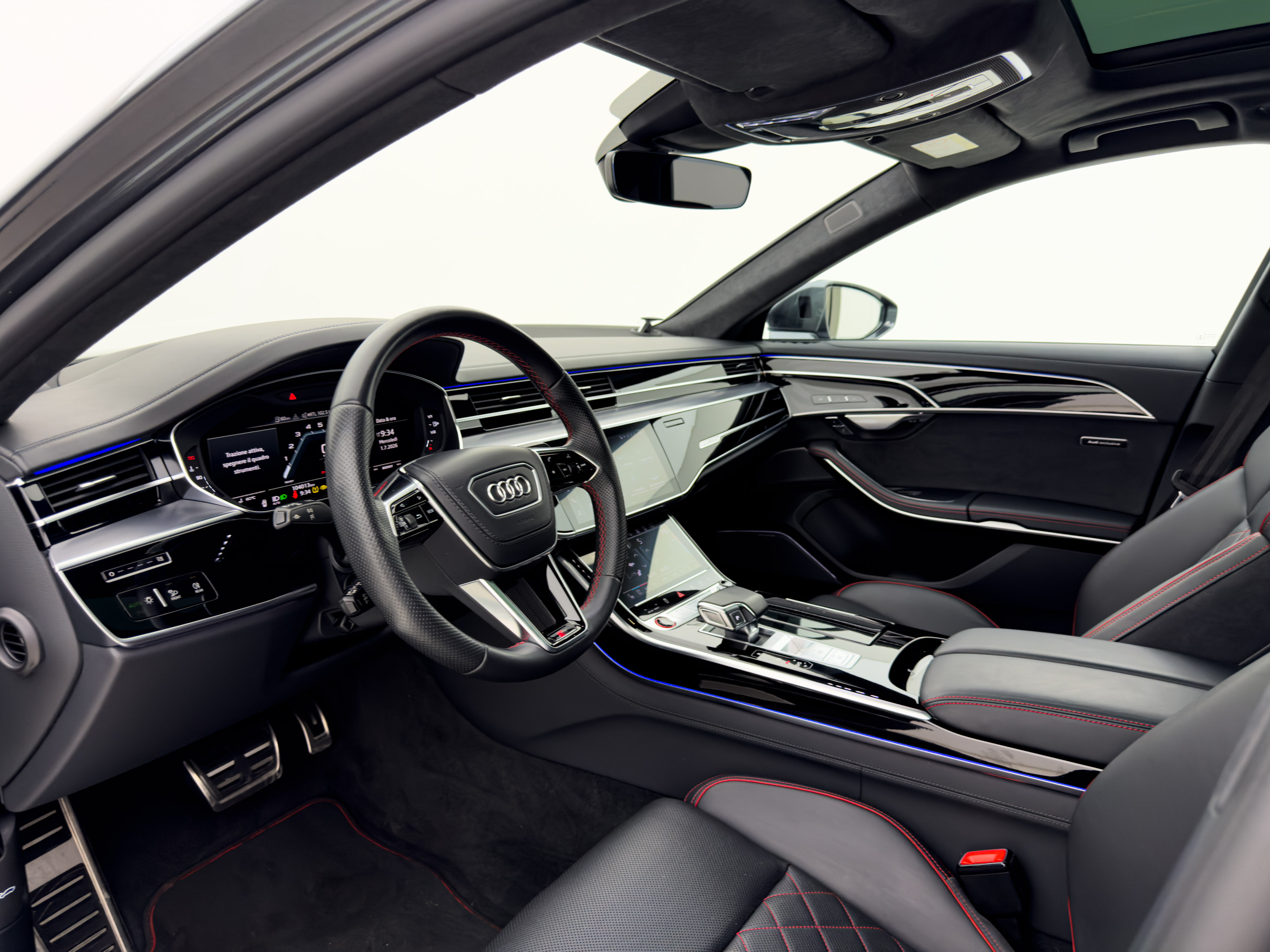 Audi - A8