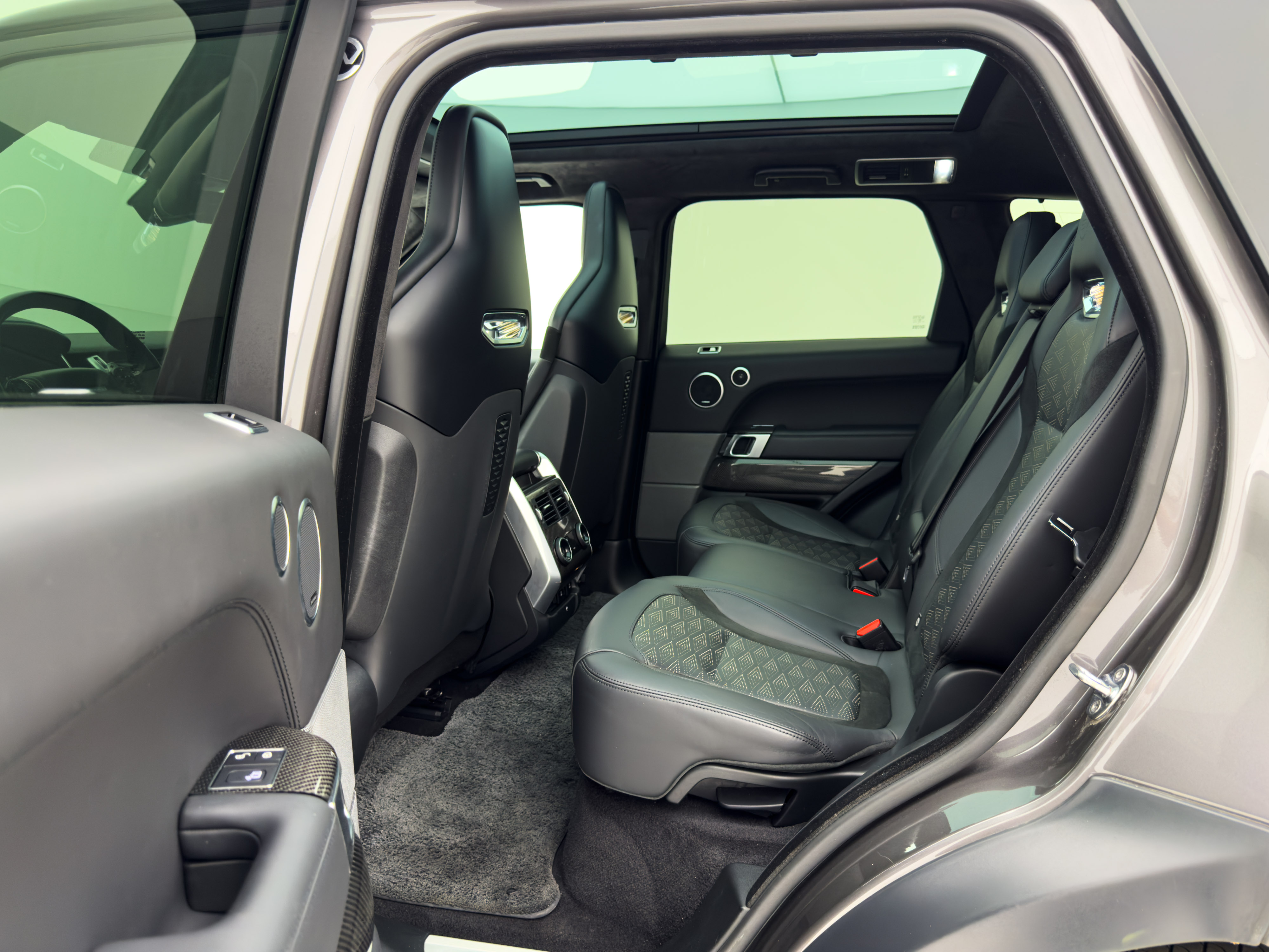 Land Rover - Range Rover Sport