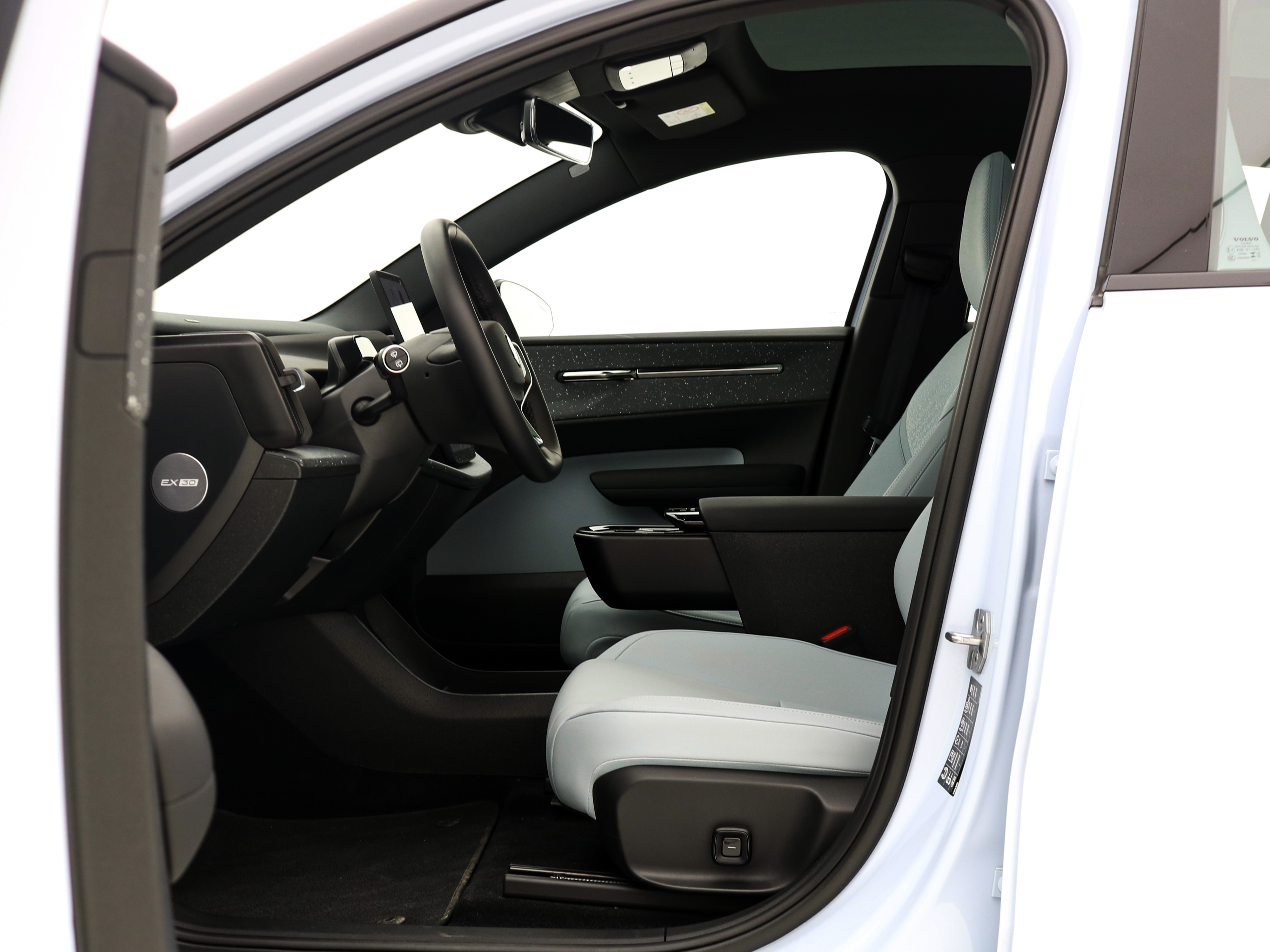 Volvo - Ex30