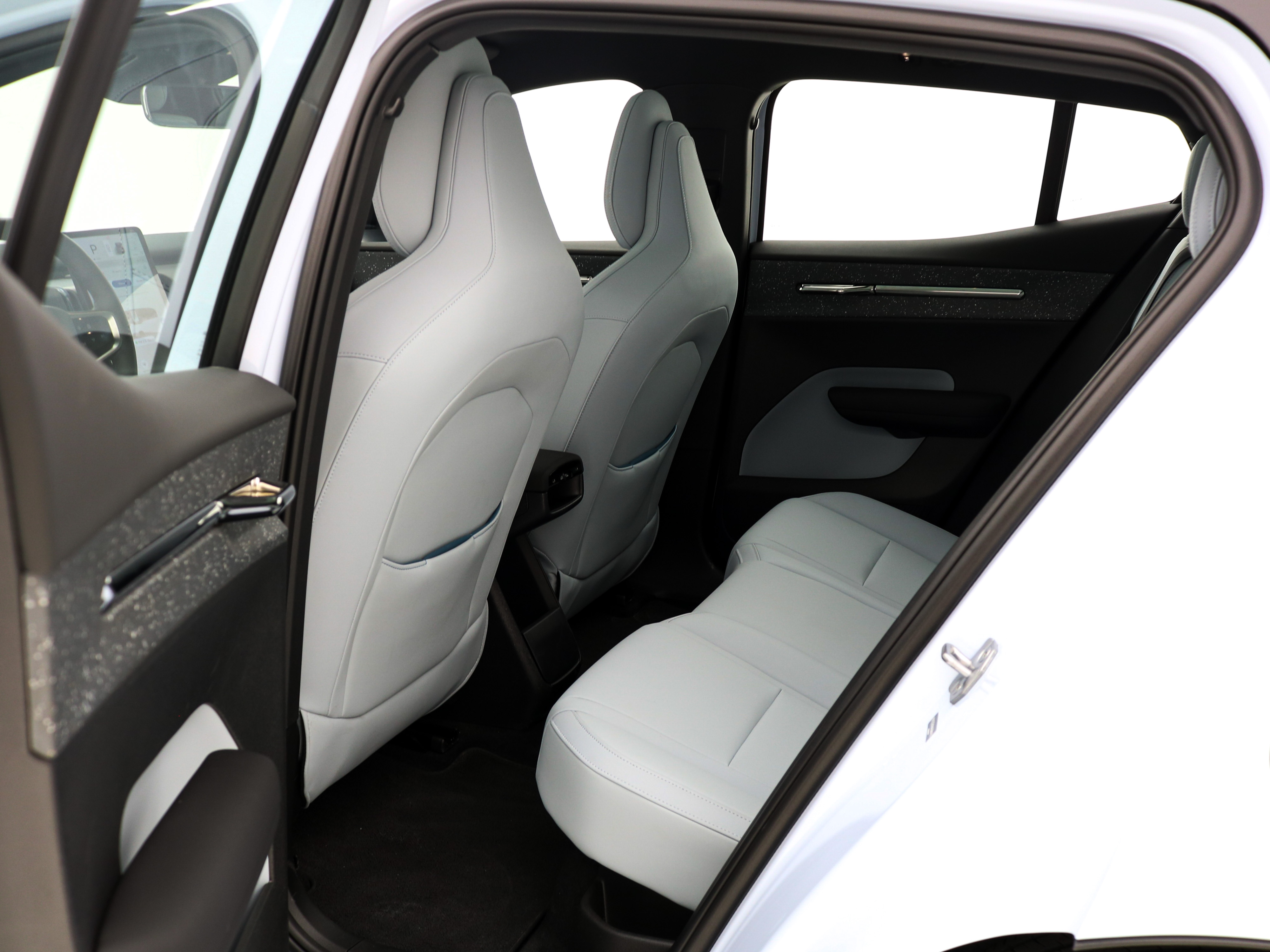 Volvo - Ex30