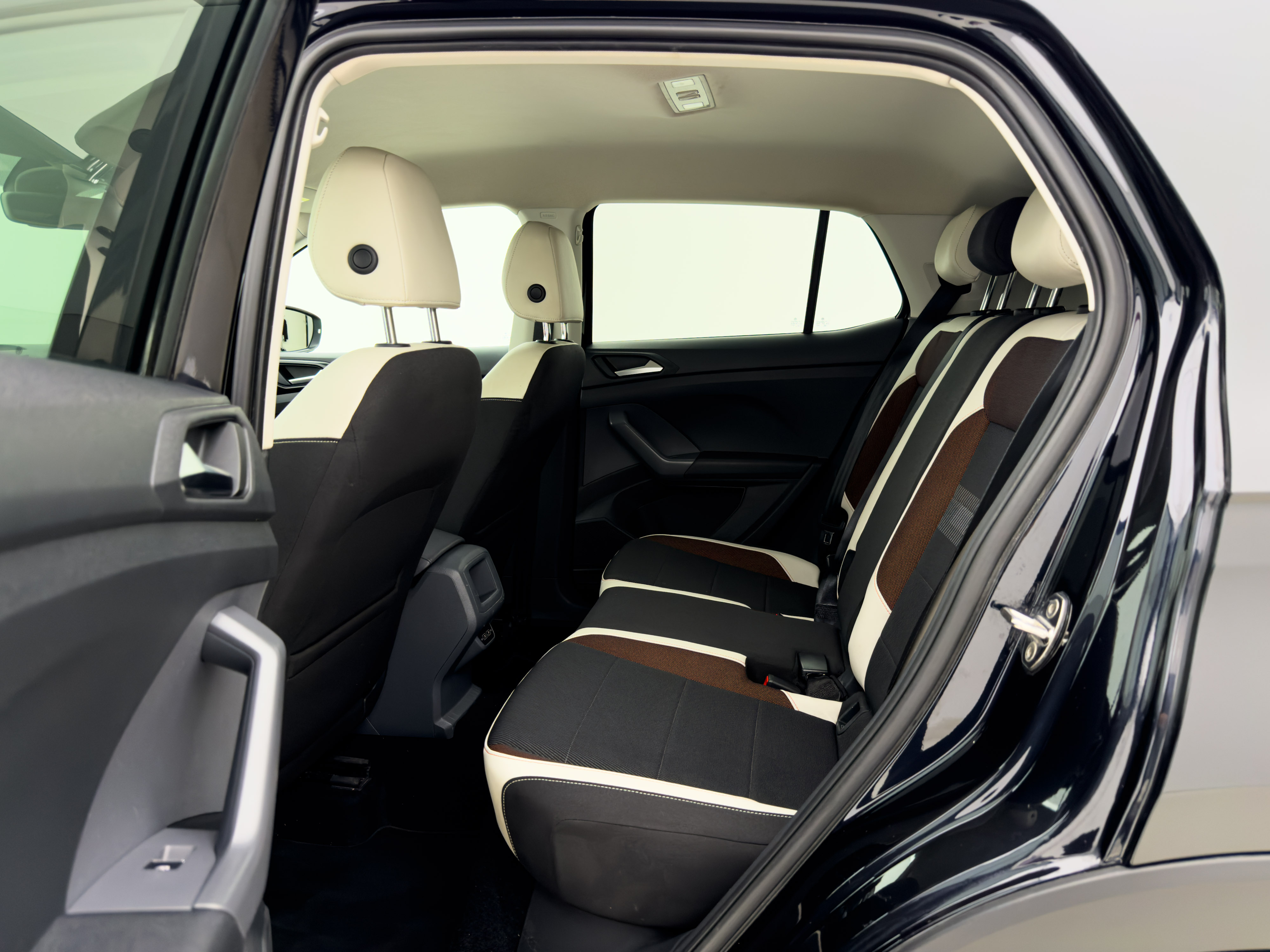 Volkswagen - T- Cross