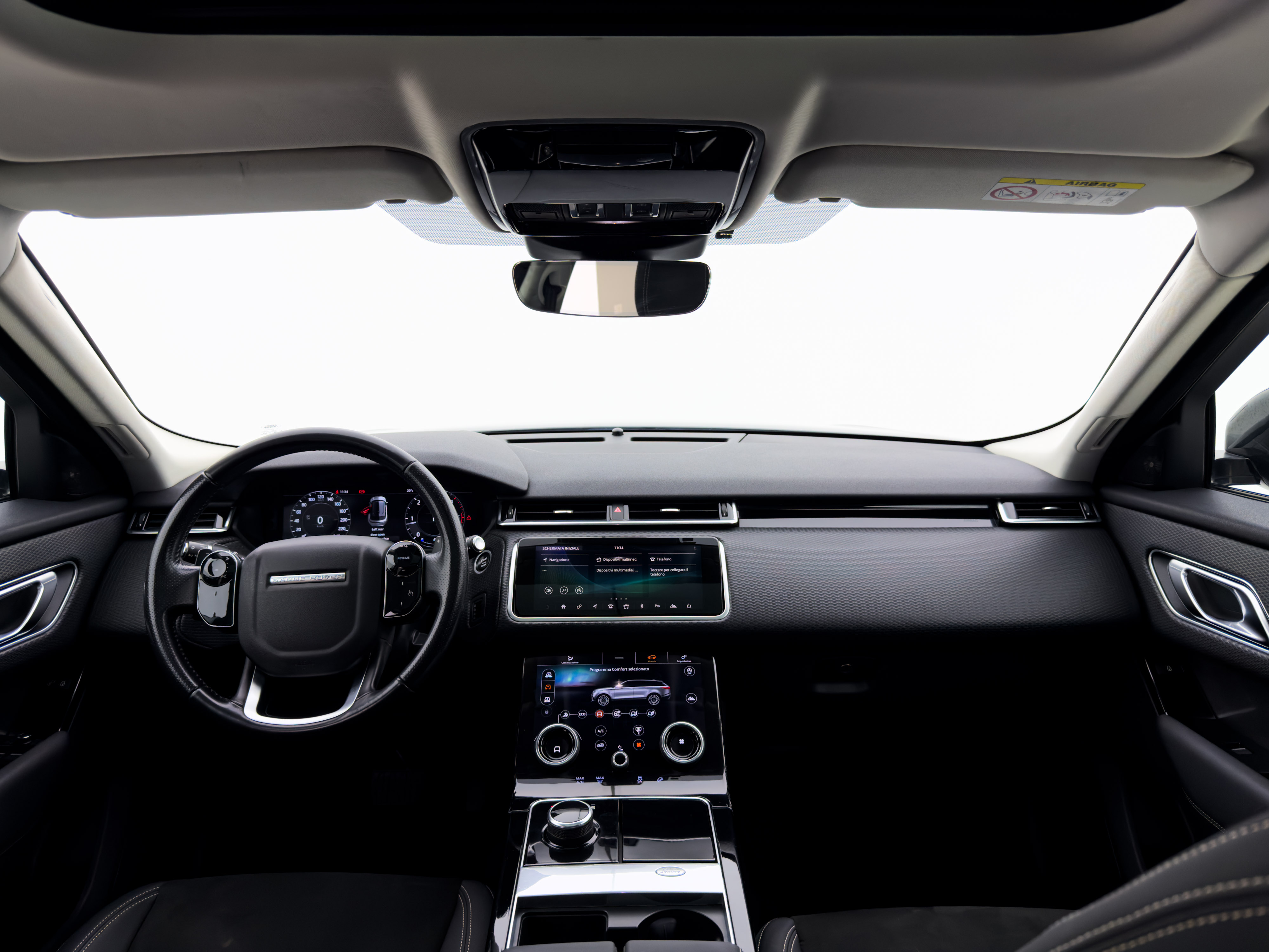 Land Rover - Range Rover Velar