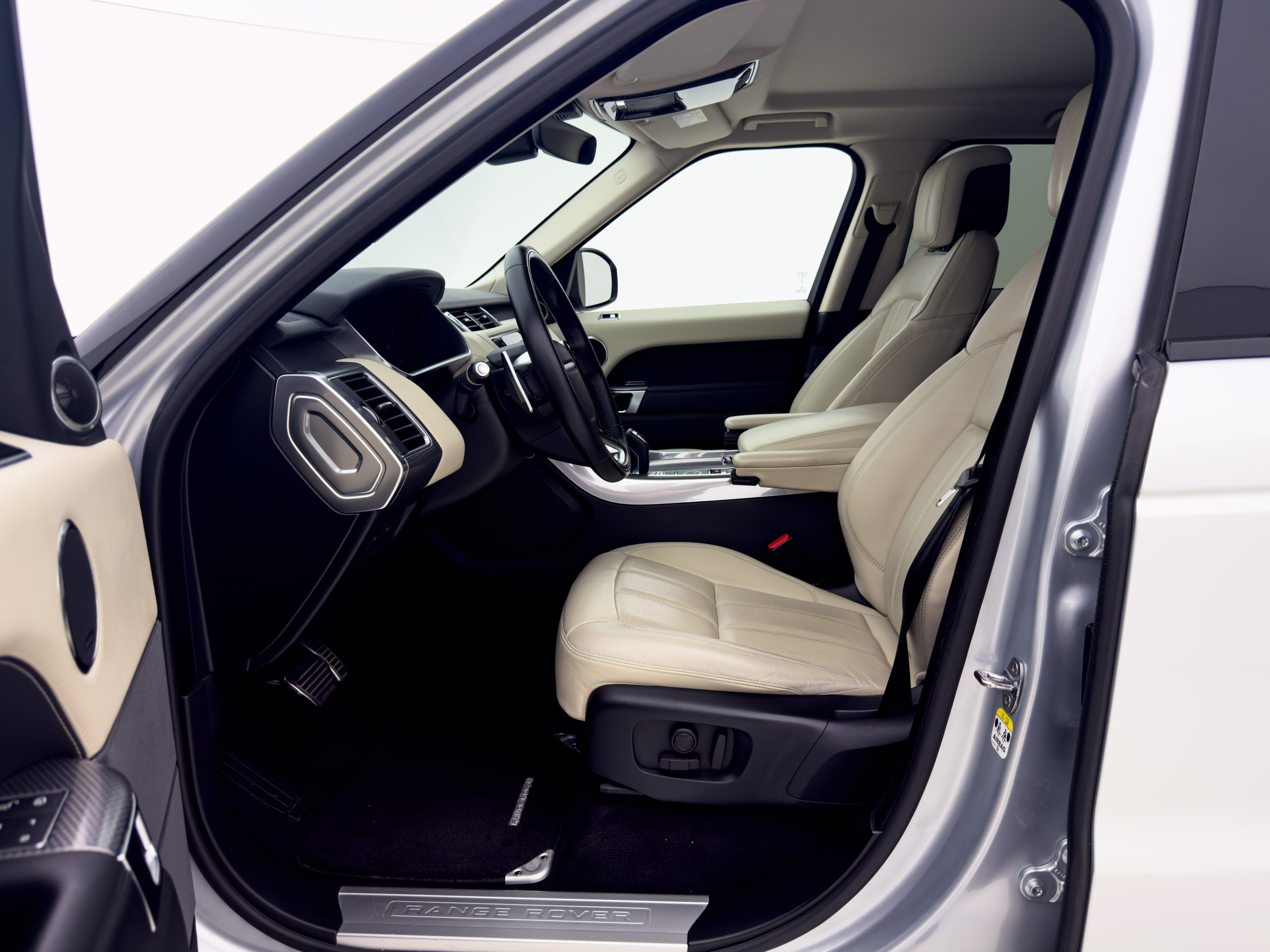 Land Rover - Range Rover Sport
