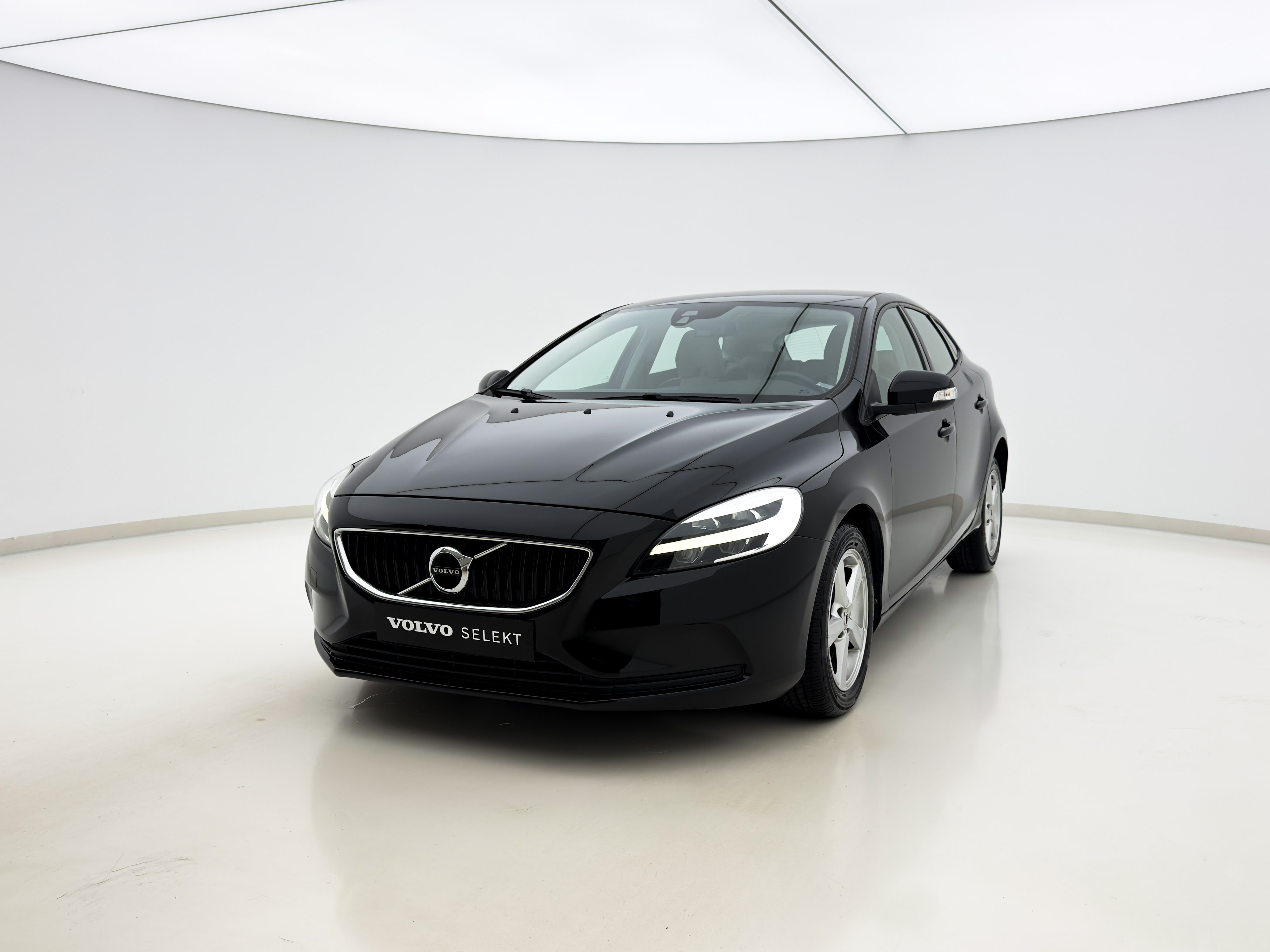 Volvo - V40