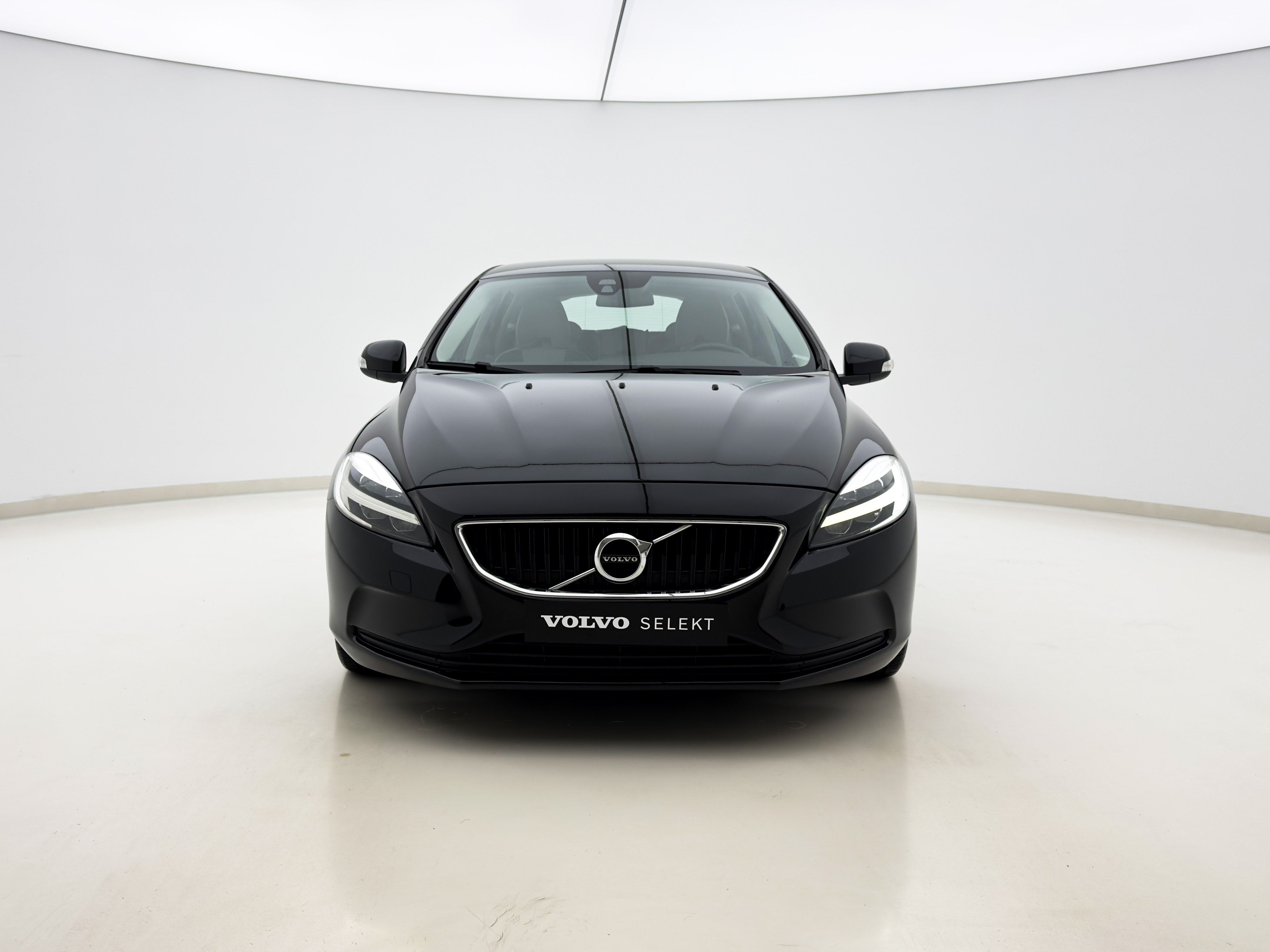 Volvo - V40