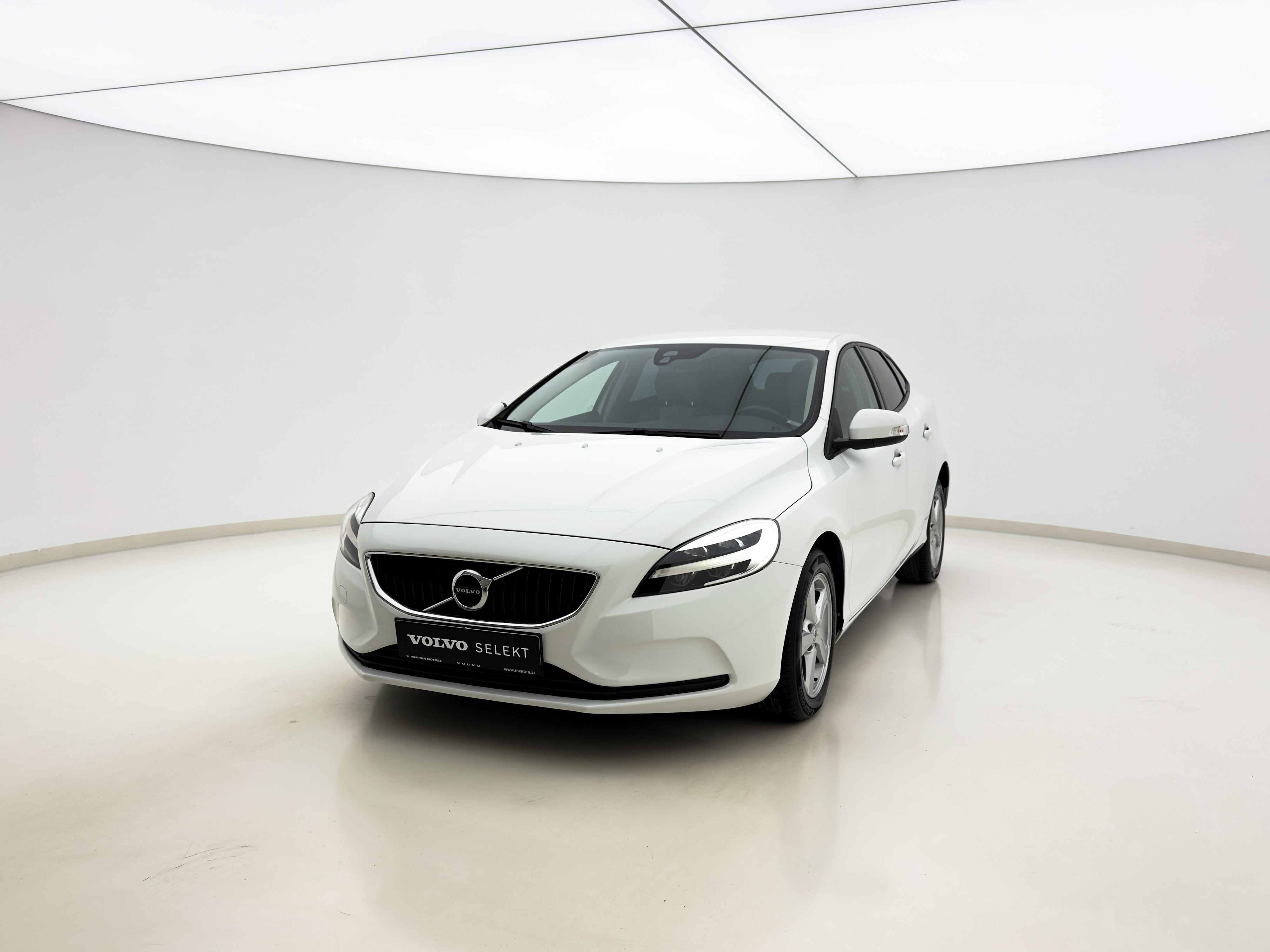 Volvo - V40