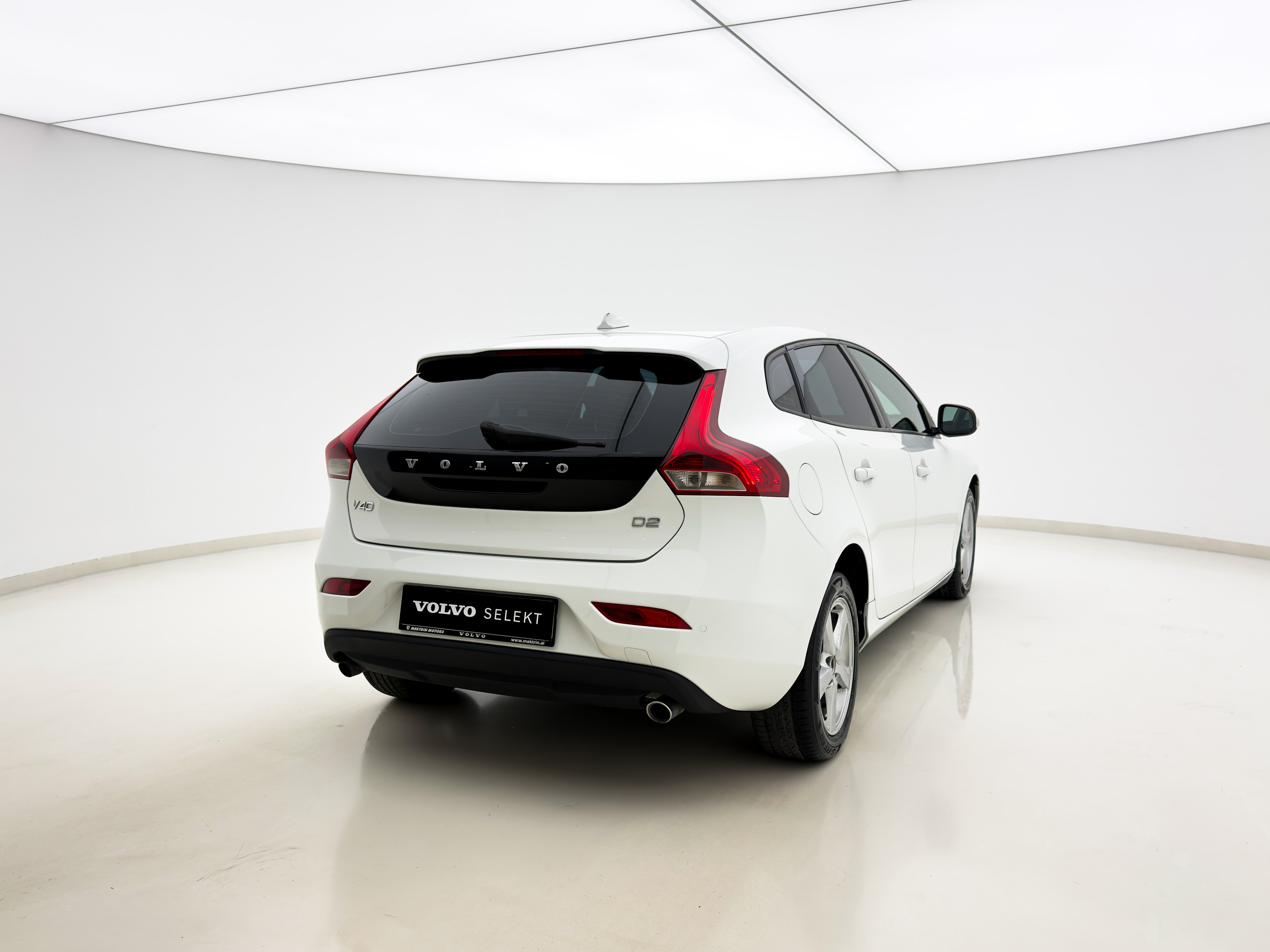 Volvo - V40
