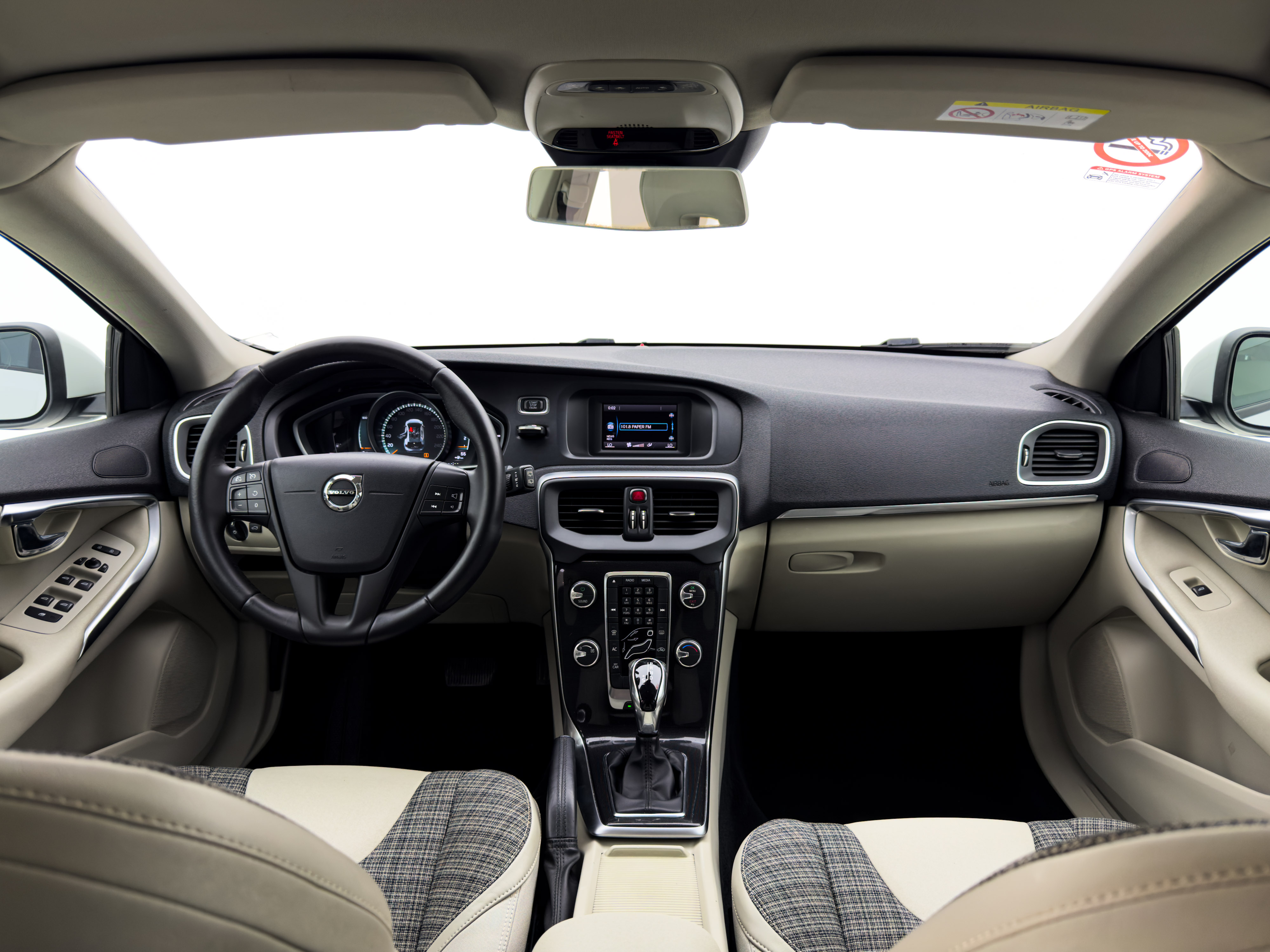 Volvo - V40
