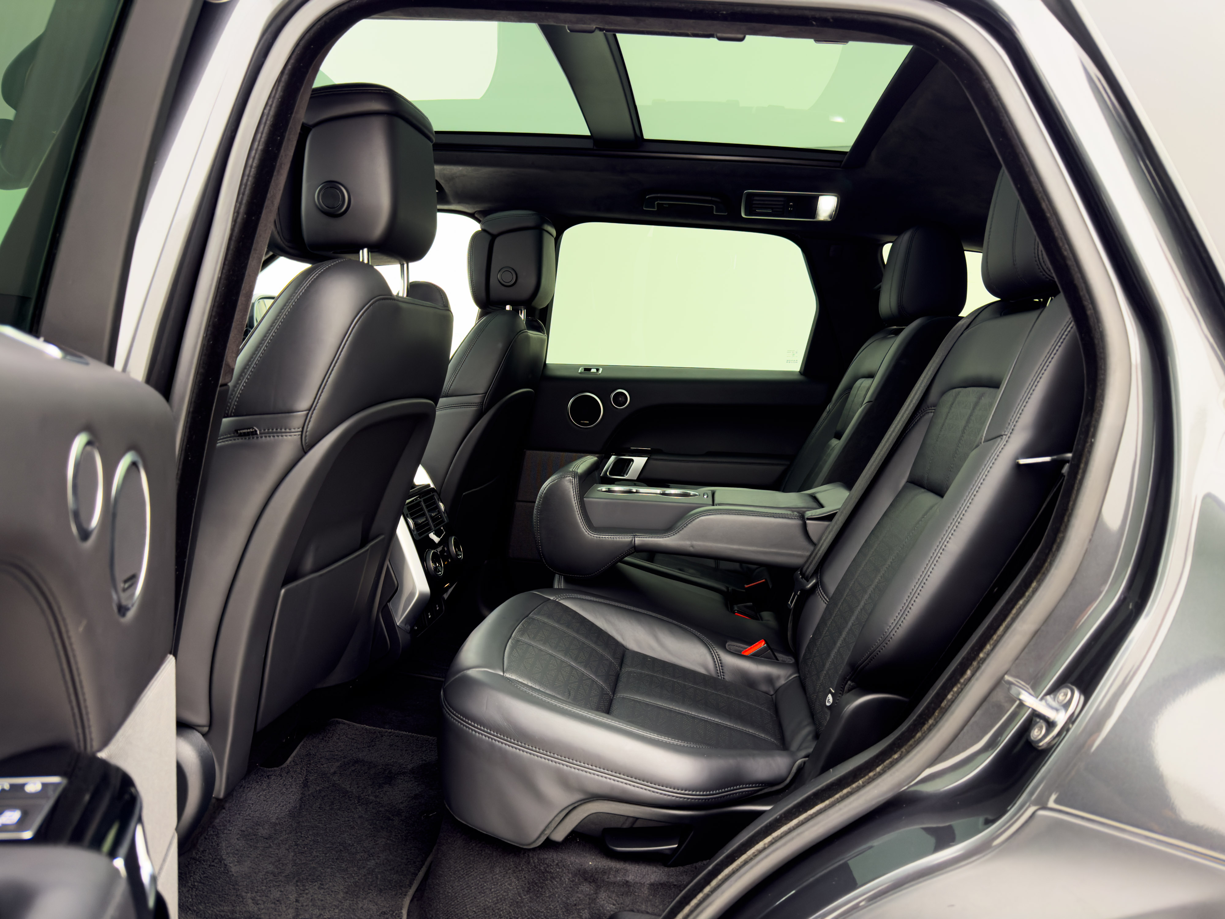 Land Rover - Range Rover Sport