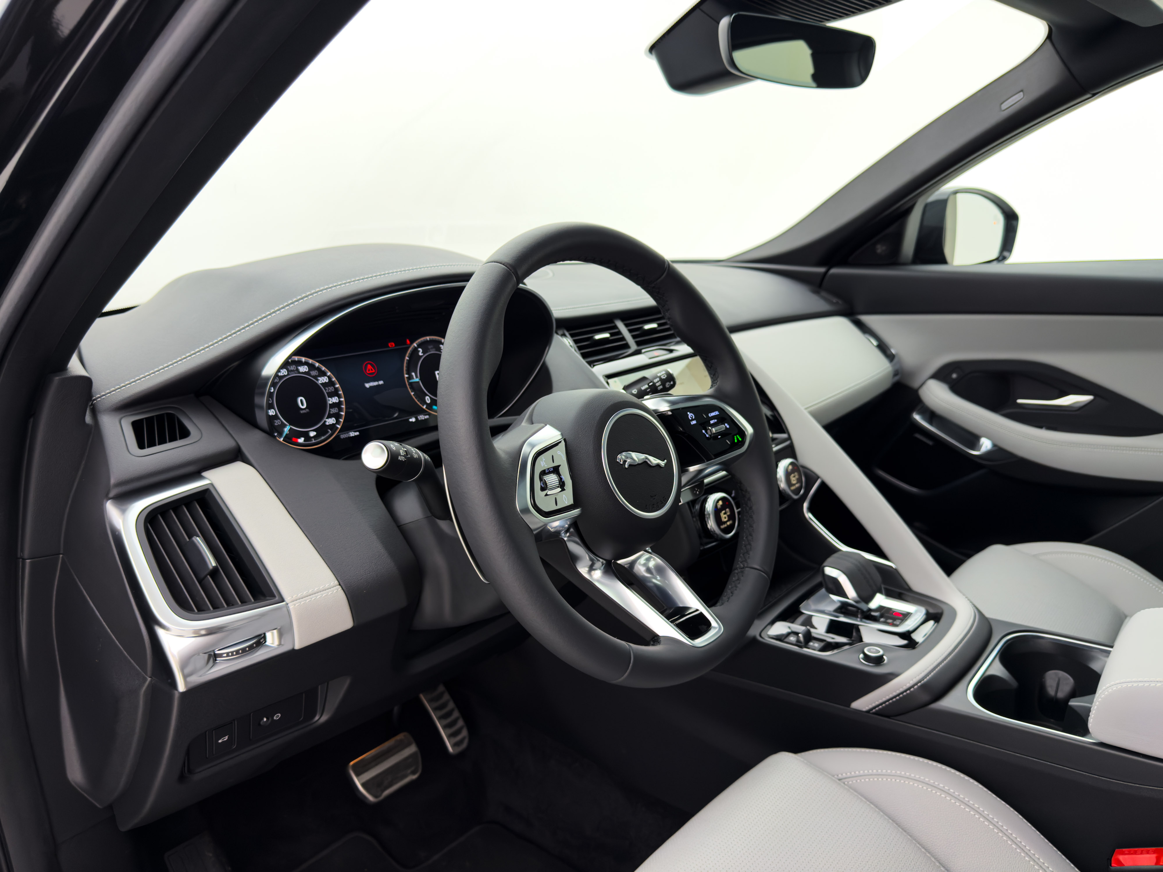 Jaguar - E Pace