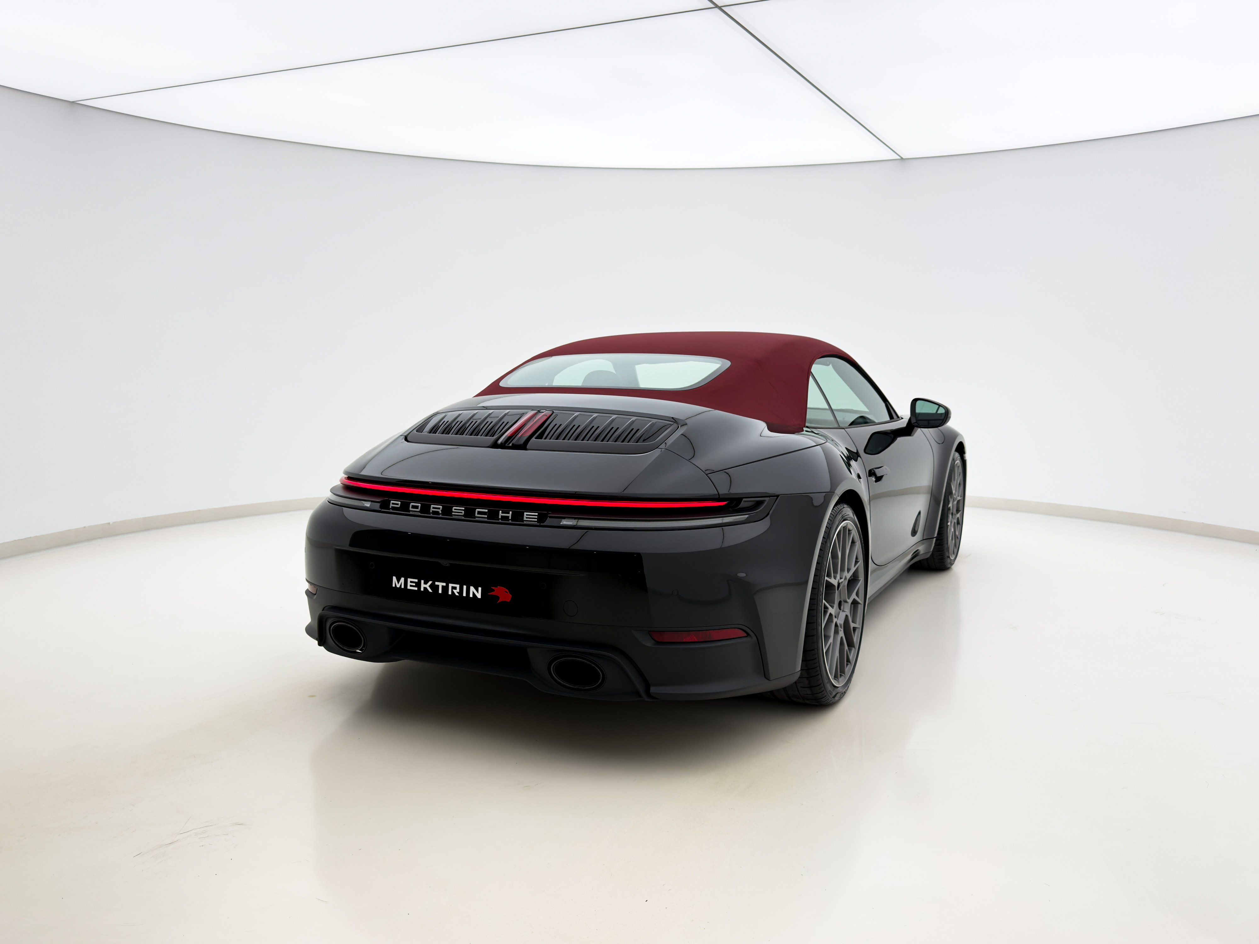 Porsche - 911