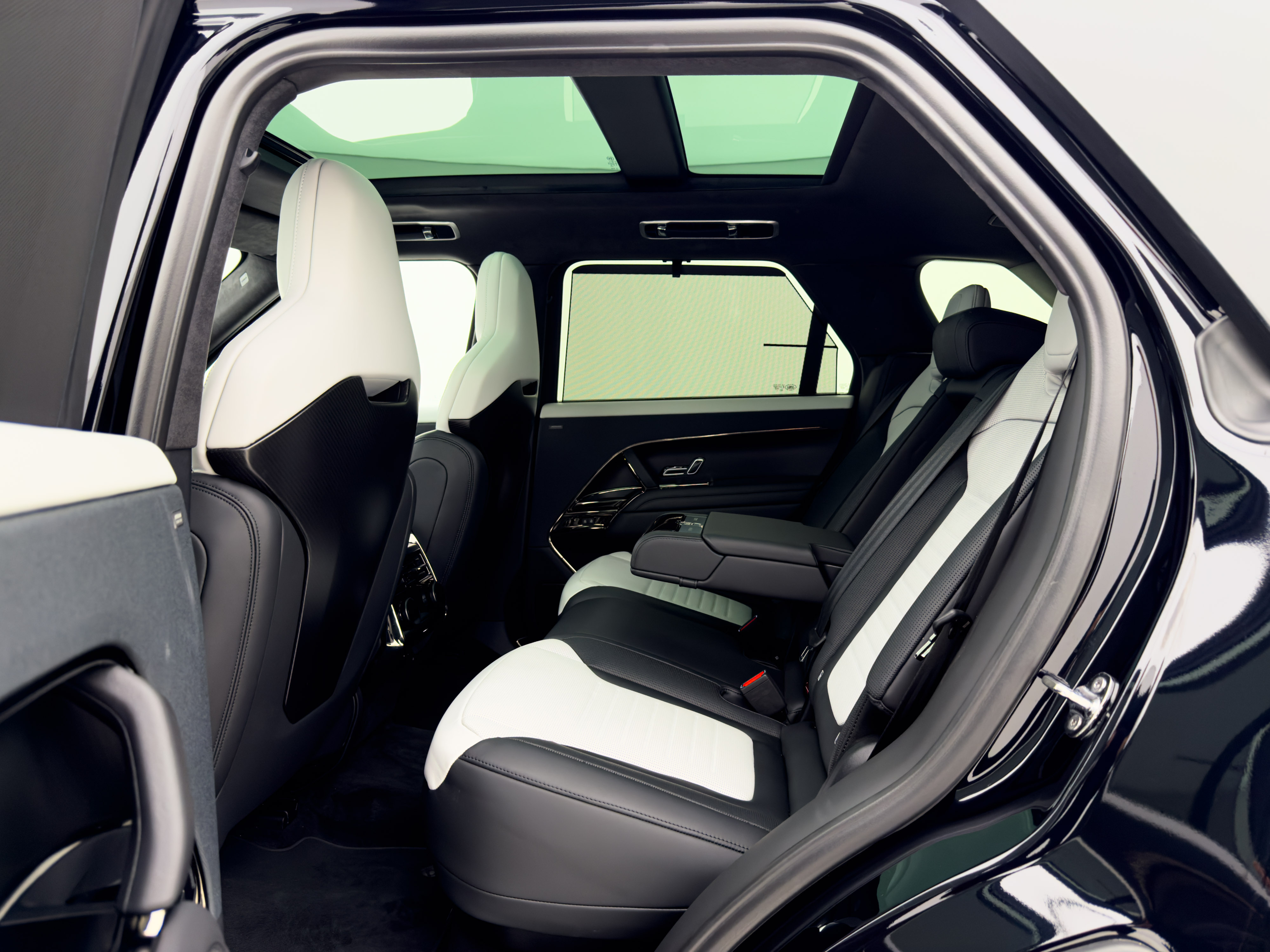 Land Rover - Range Rover Sport