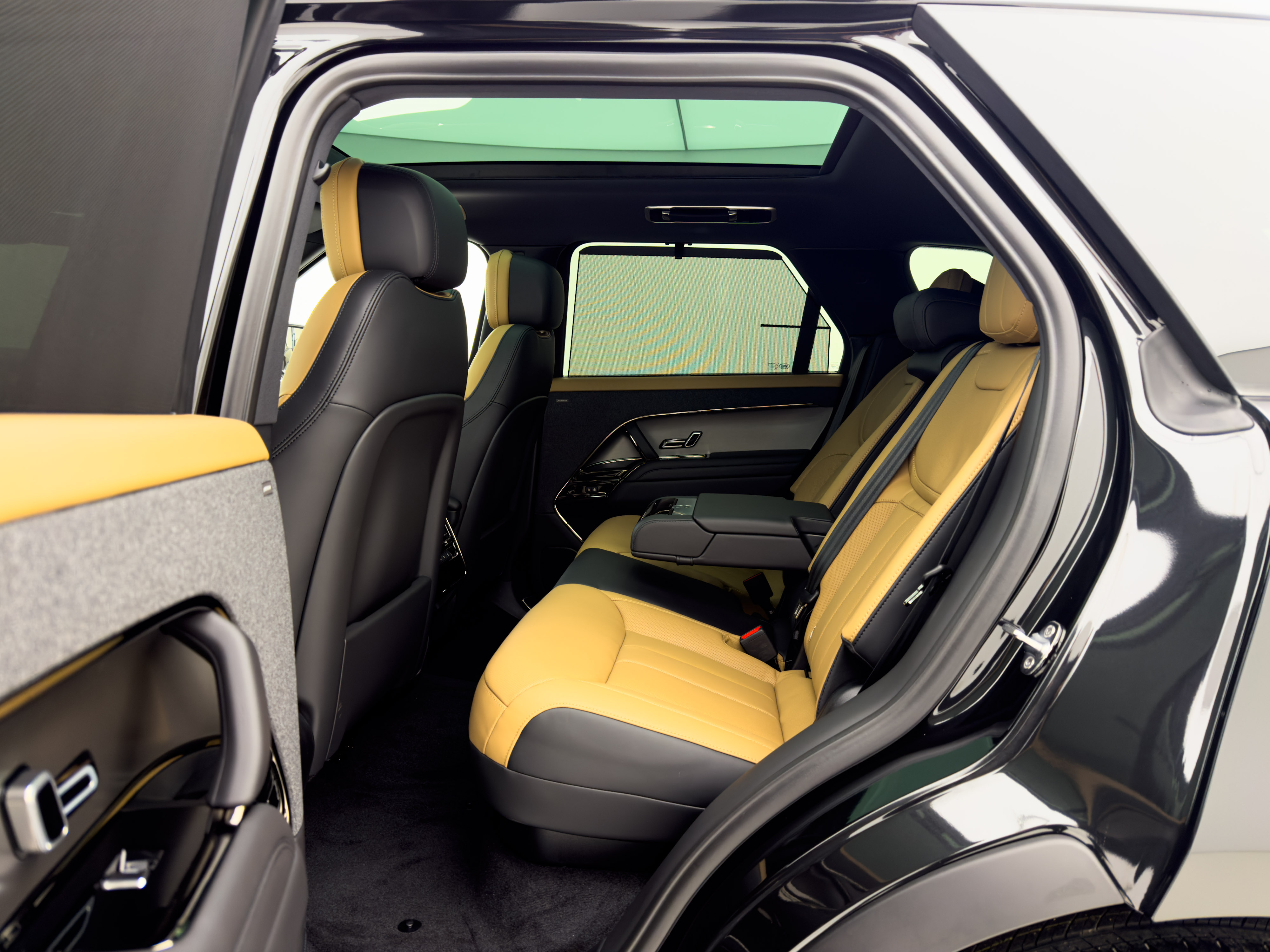 Land Rover - Range Rover Sport