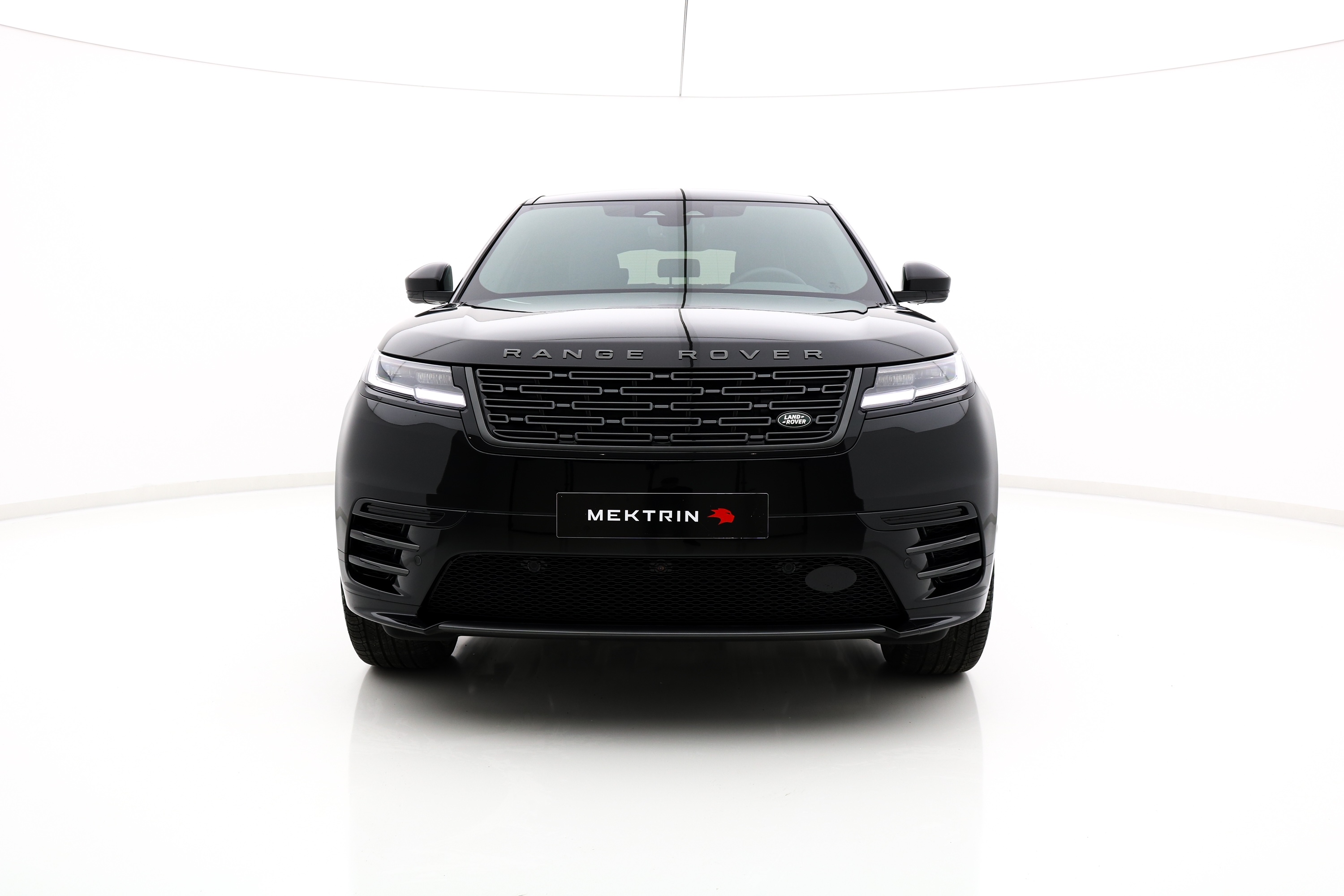 Land Rover - Range Rover Velar